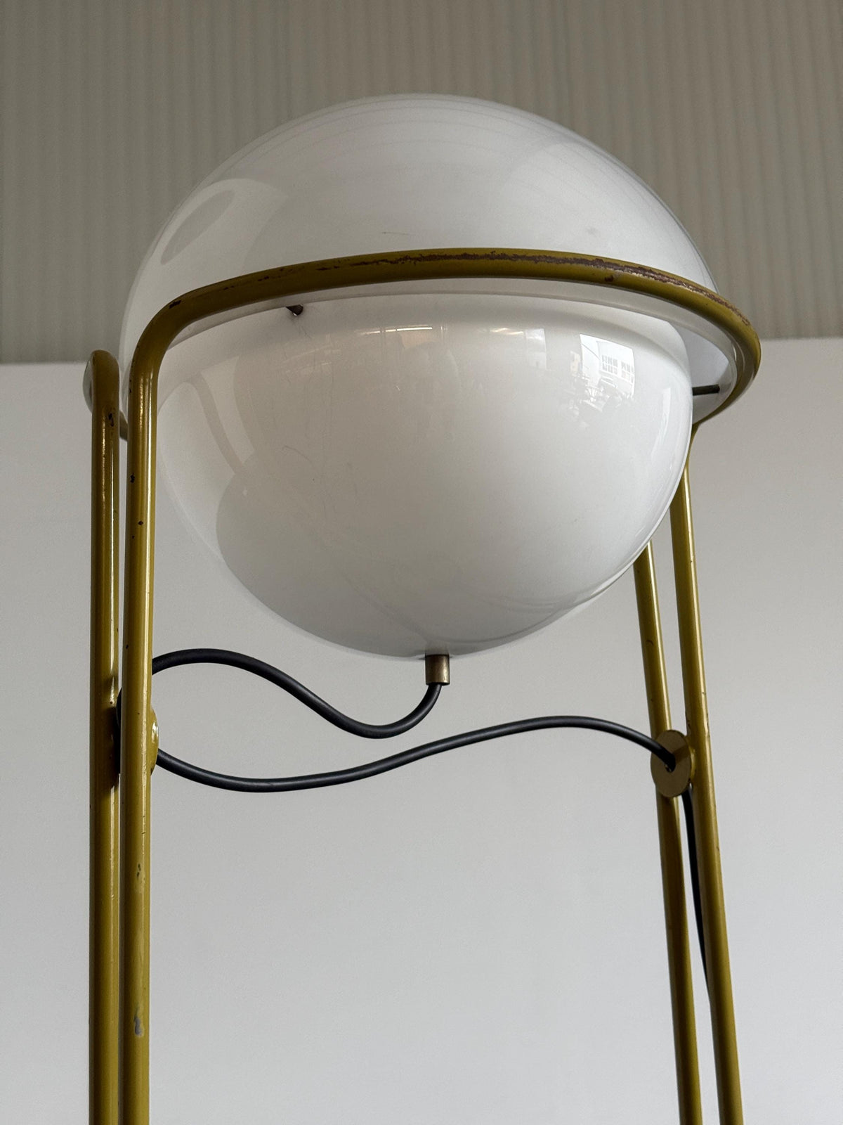 Globe Floor Lamp with Tubular Yellow Metal