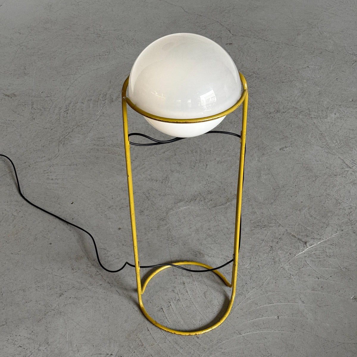 Globe Floor Lamp with Tubular Yellow Metal