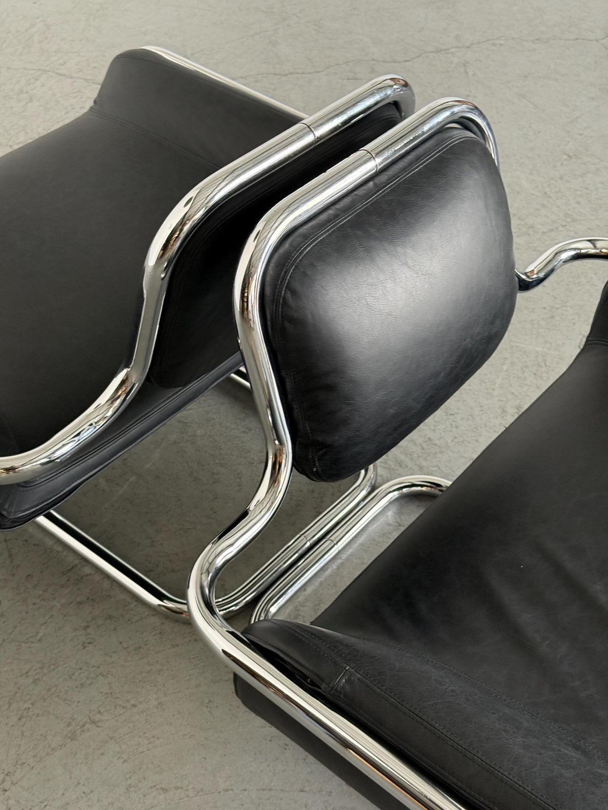 Limande Lounge Chairs by Kwok Hoï Chan for Steiner