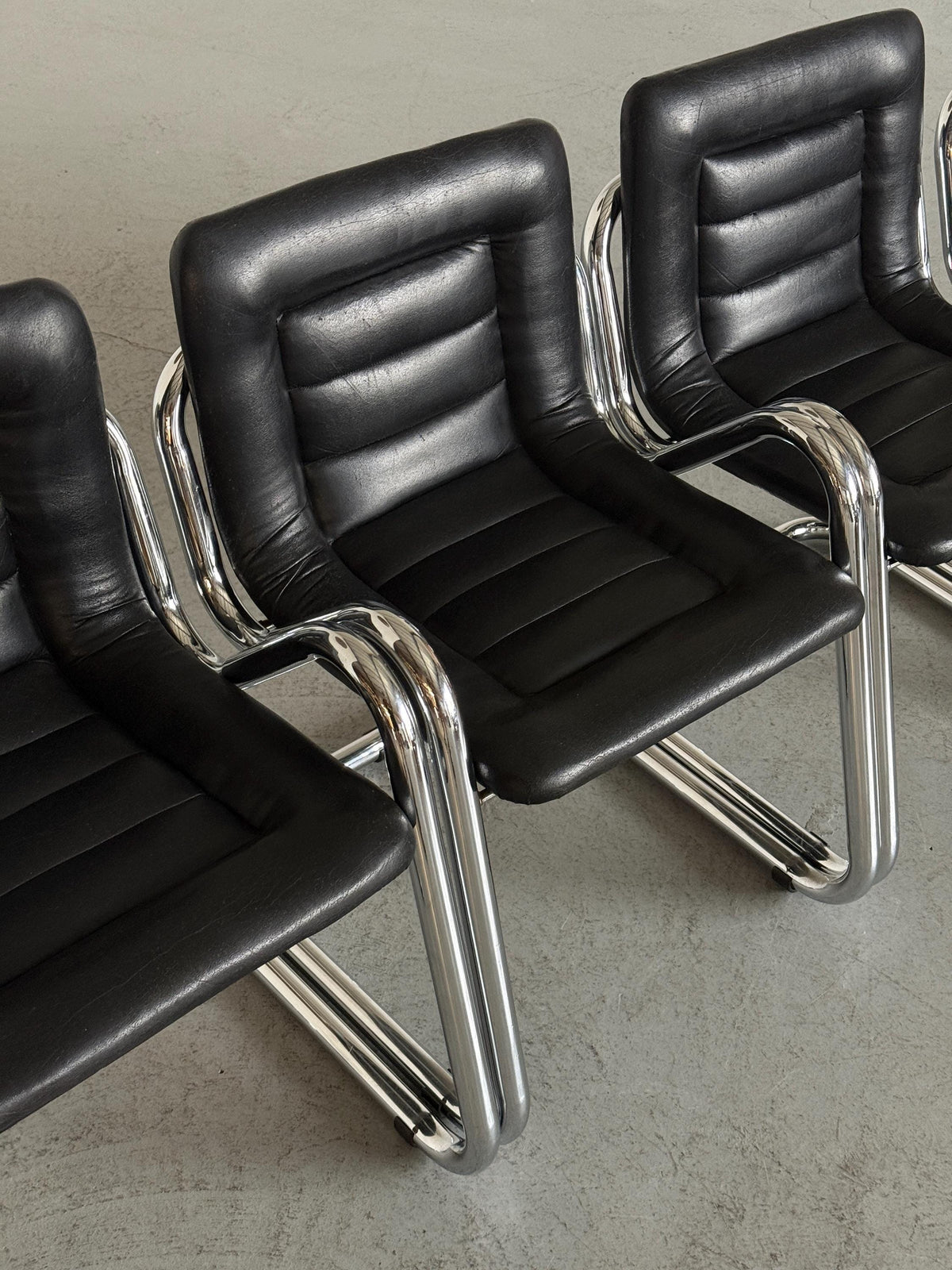 Tubular Chrome Zig-Zag Cantilever Armchair