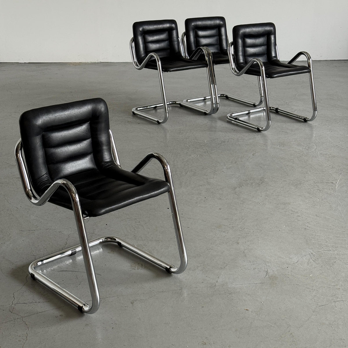 Tubular Chrome Zig-Zag Cantilever Armchair
