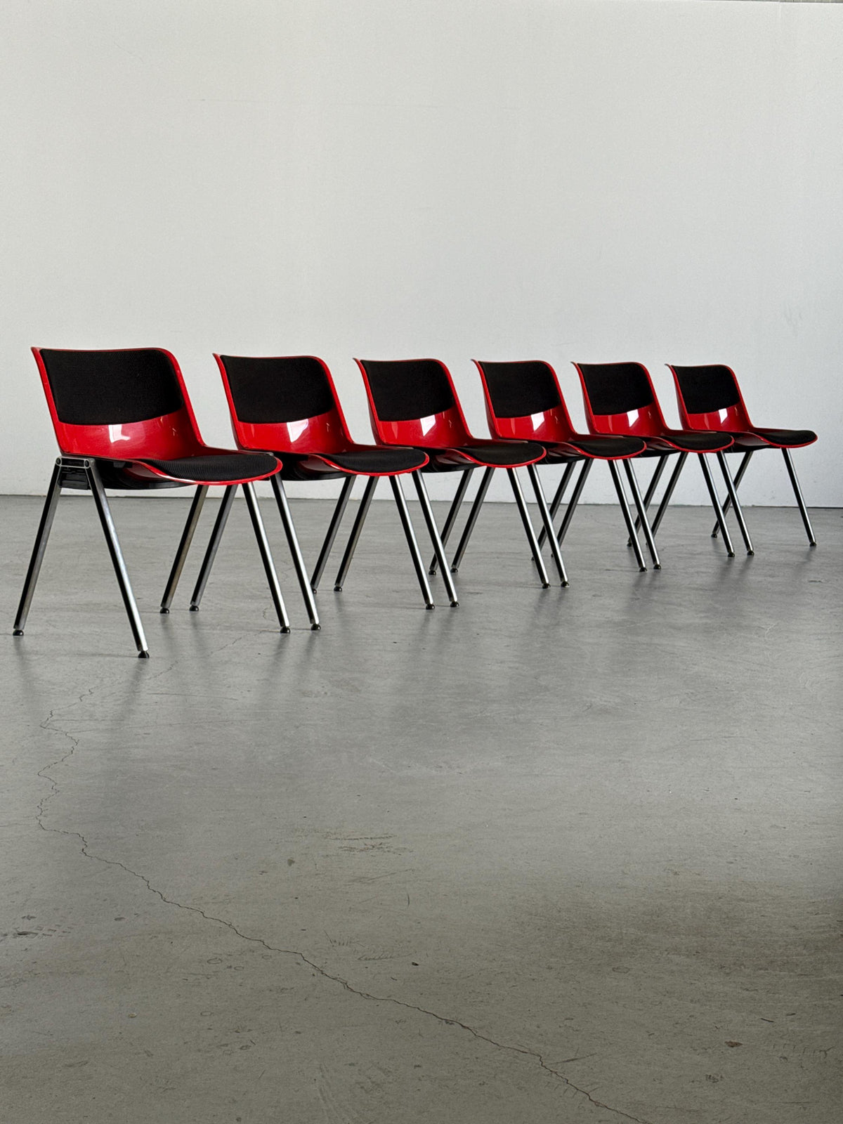Modus SM 203 Chair by Centro Progetti Tecno