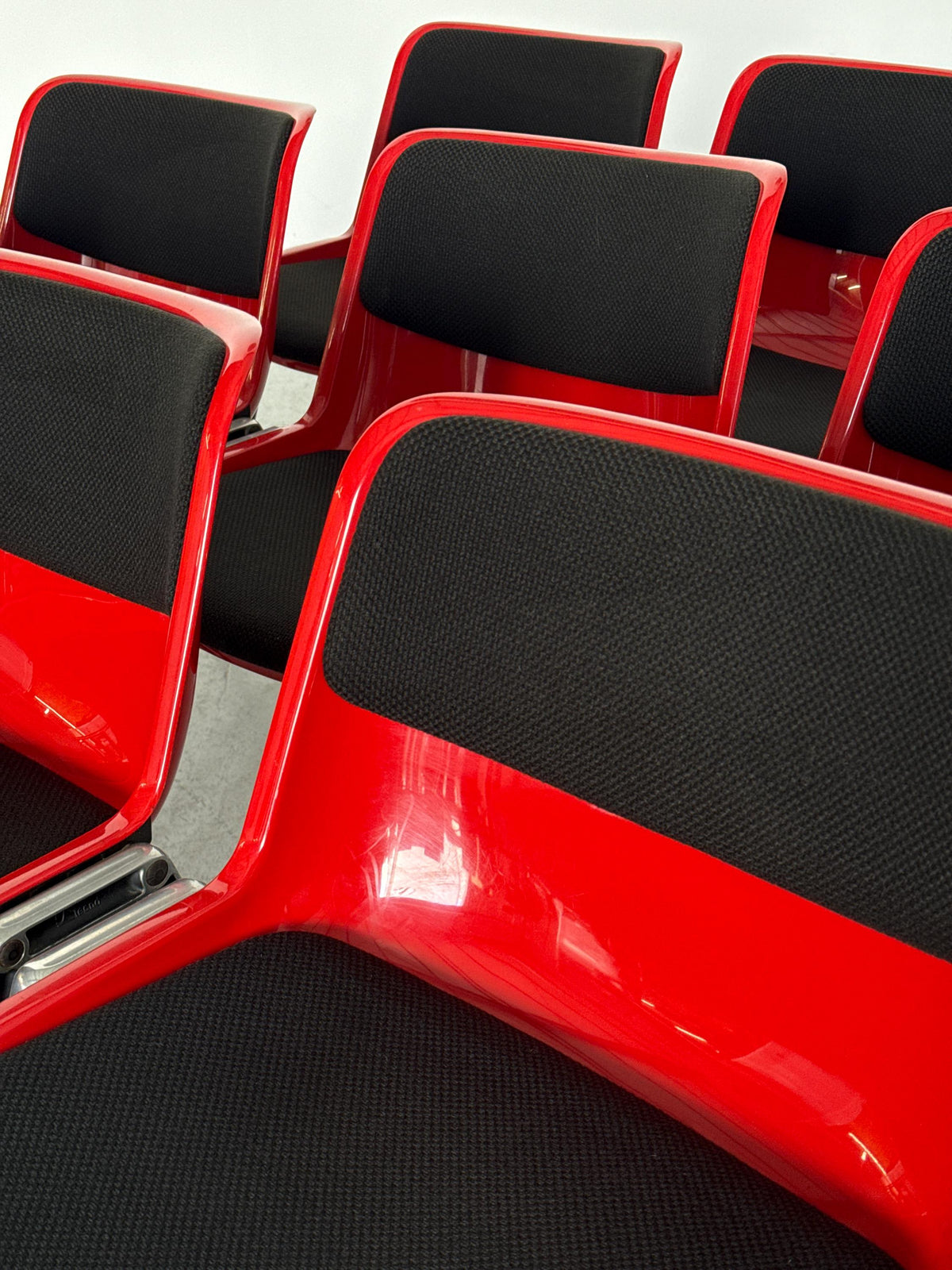 Modus SM 203 Chair by Centro Progetti Tecno