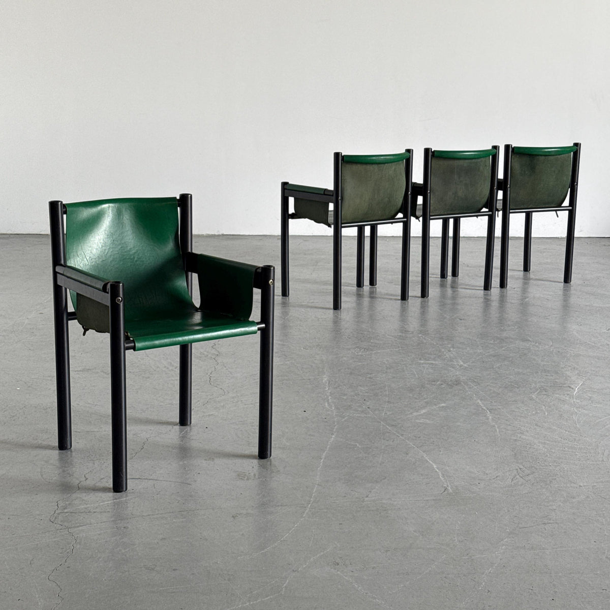 Postmodern Green Leather Armchairs by Ibisco Sedie