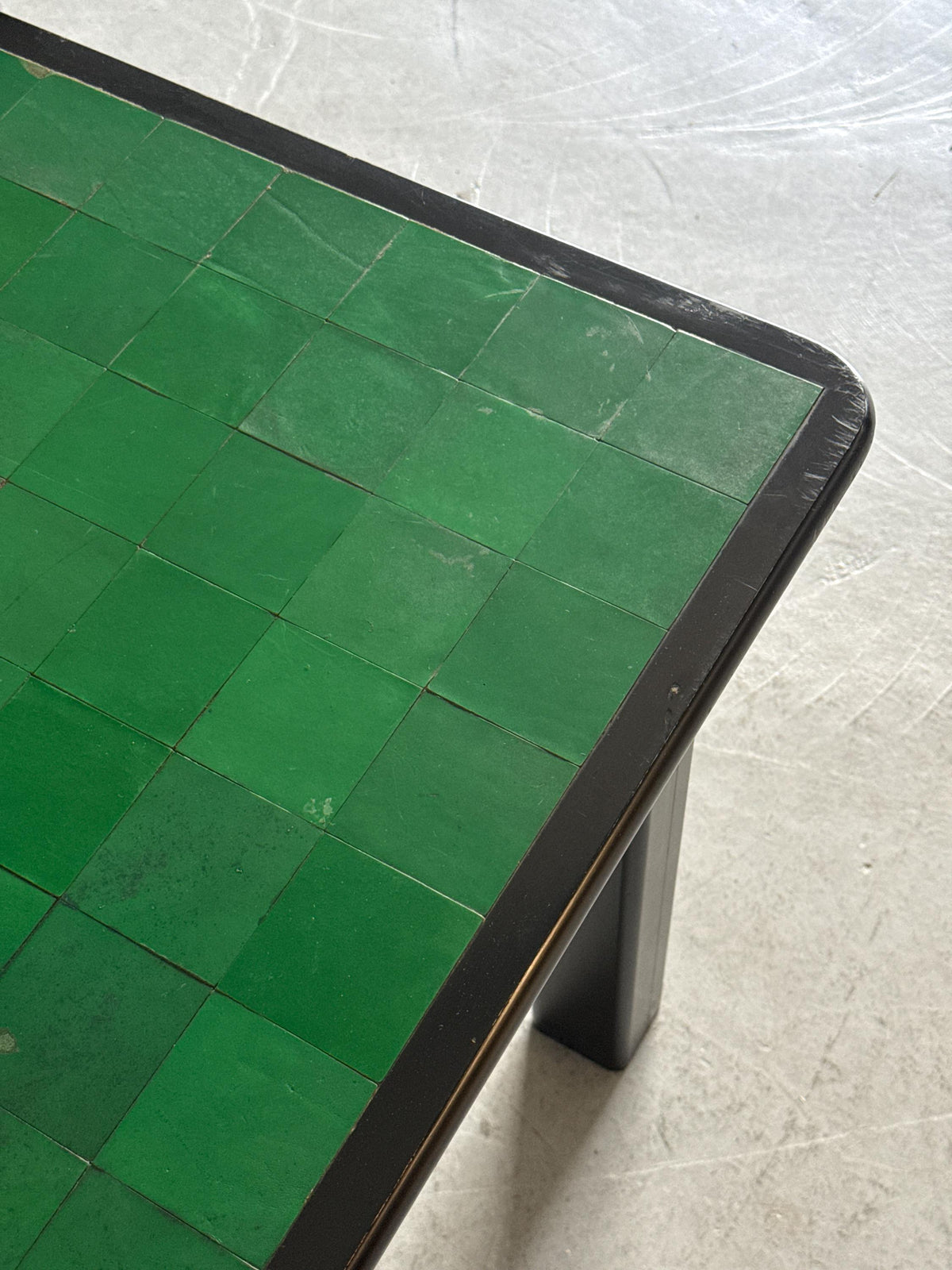 Ibisco Sedie Game Table with Green Leather Top