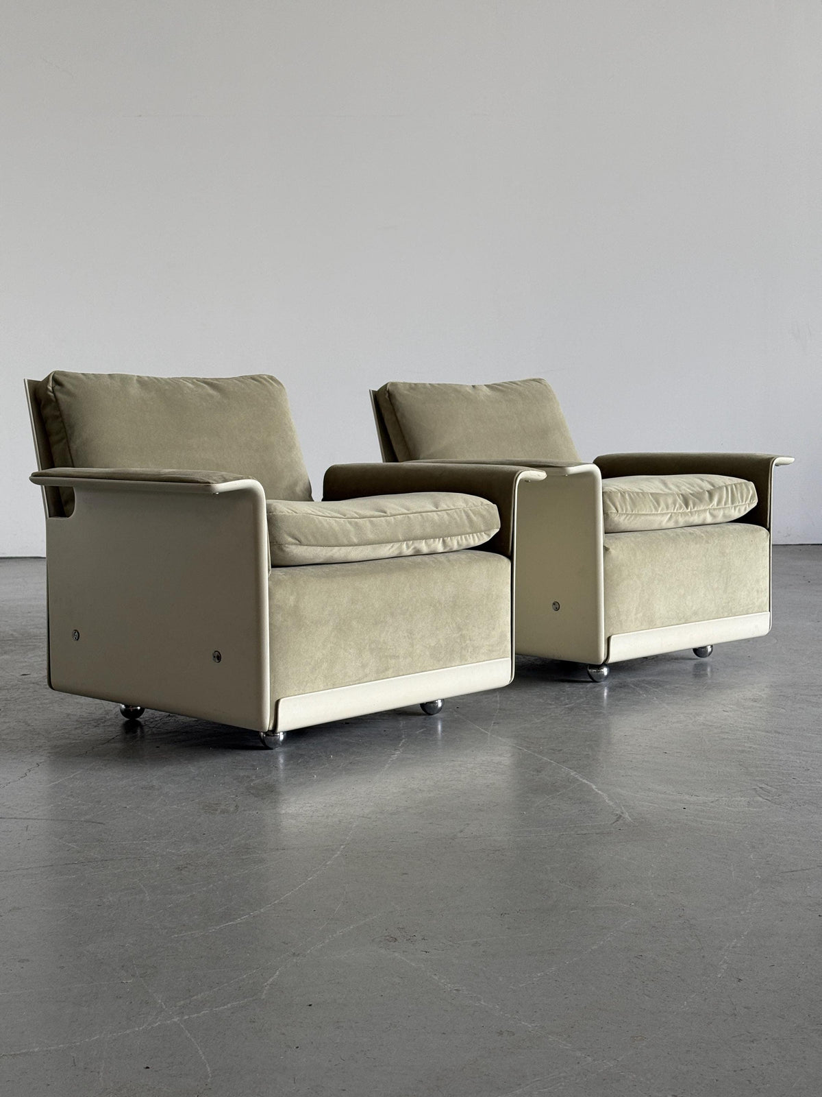Dieter Rams 620 Armchairs for Vitsœ