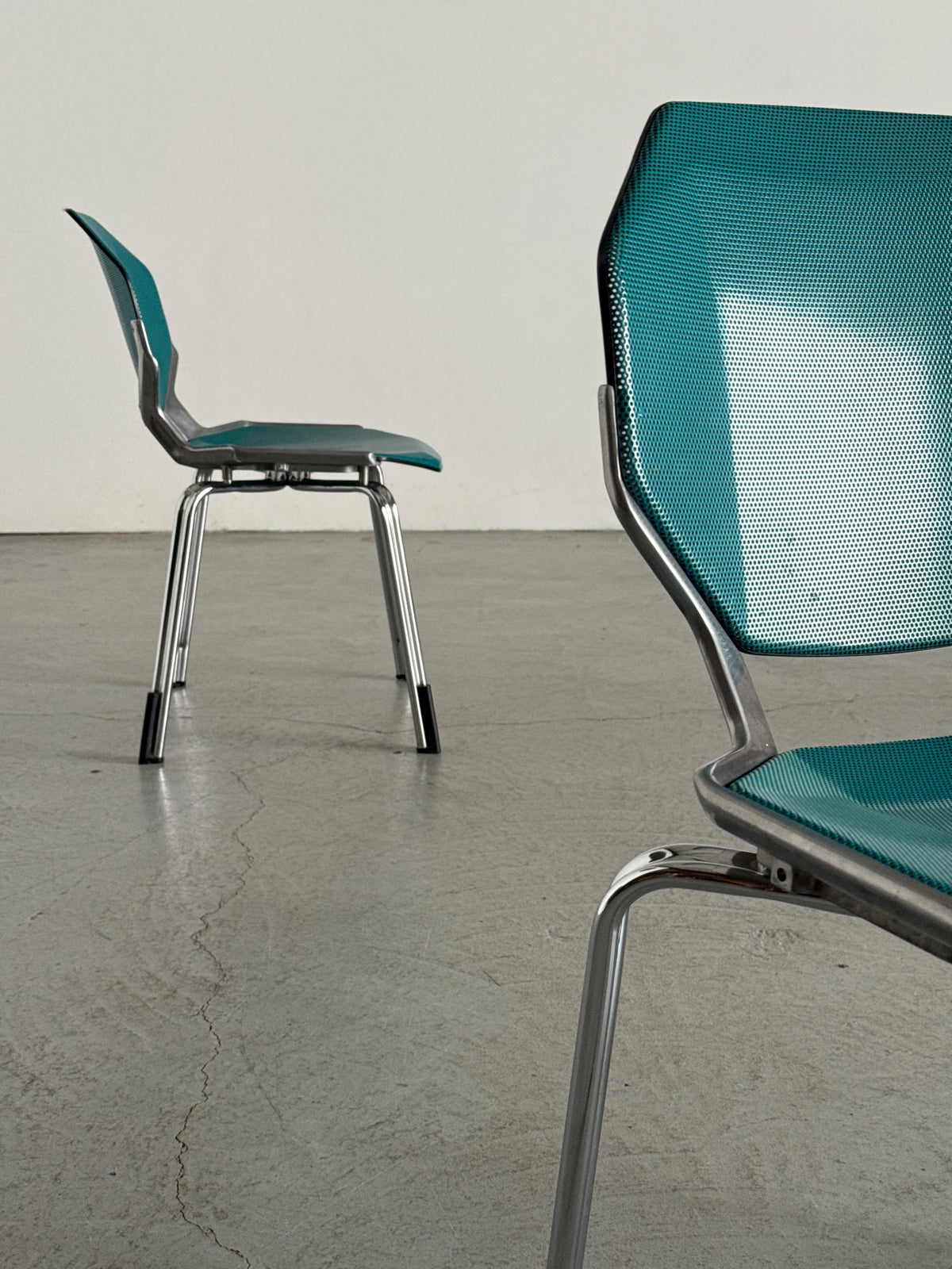 Futuristic Fröscher Sitform Rio Chairs by Hartmut S. Engel