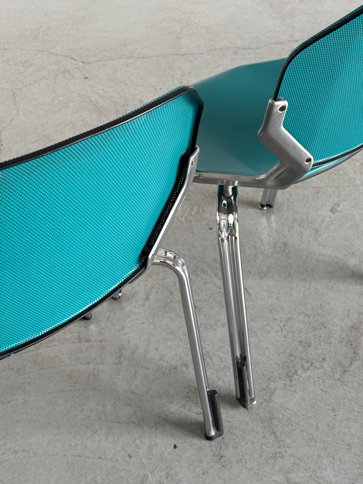 Futuristic Fröscher Sitform Rio Chairs by Hartmut S. Engel