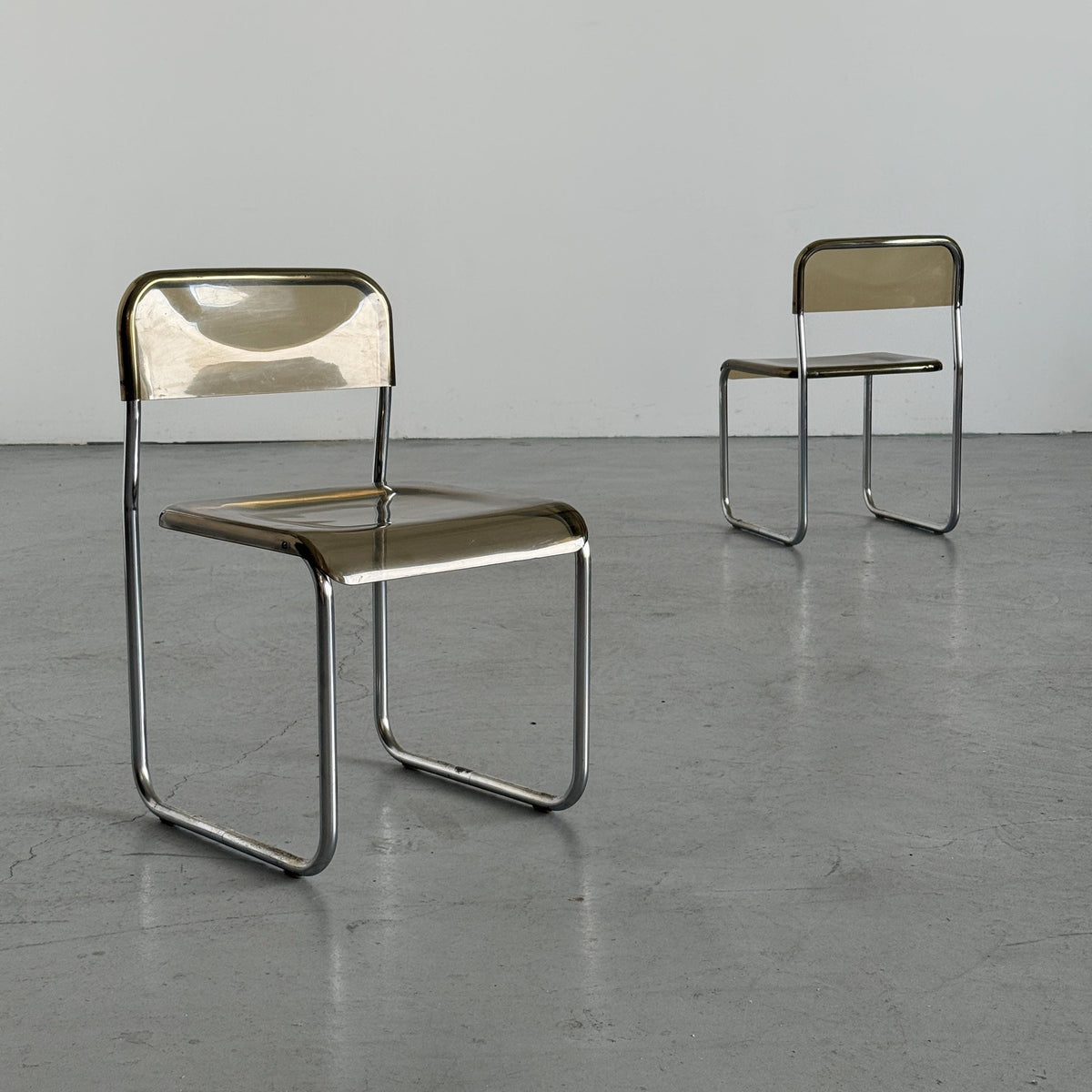 Arc Linea Chairs in Translucent Plastic and Chrome