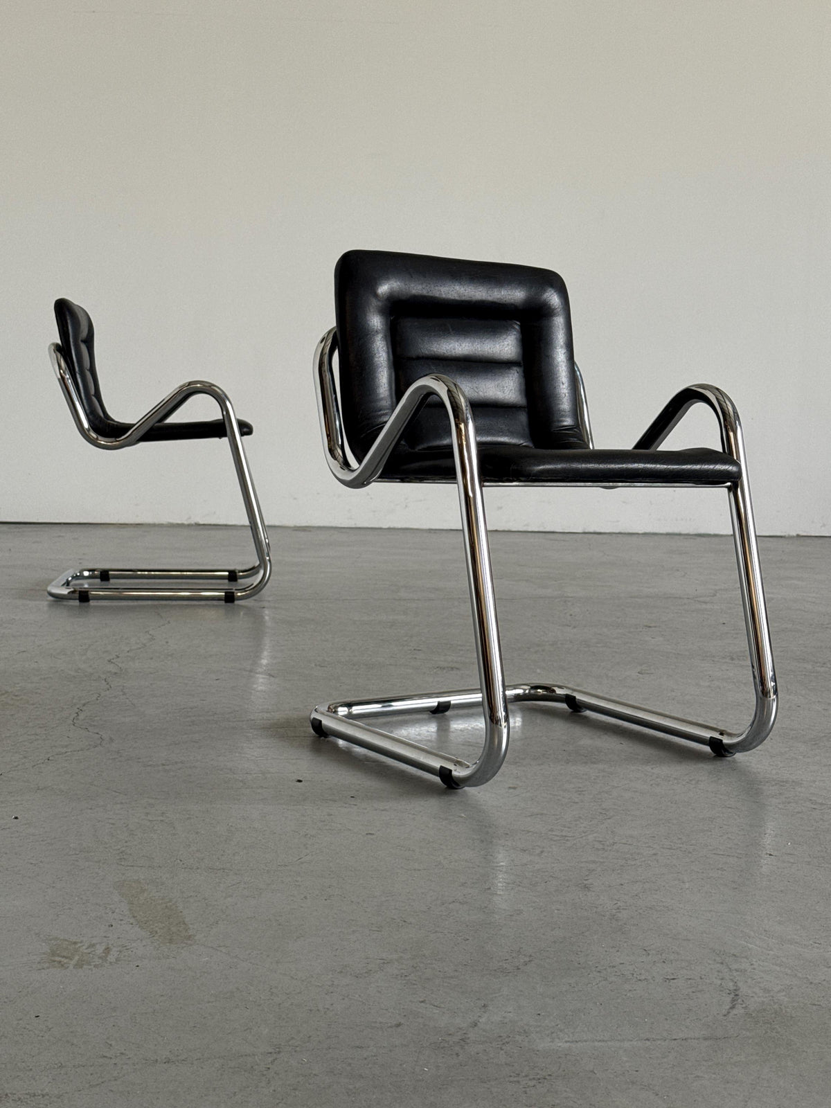 Tubular Chrome Zig-Zag Cantilever Armchair