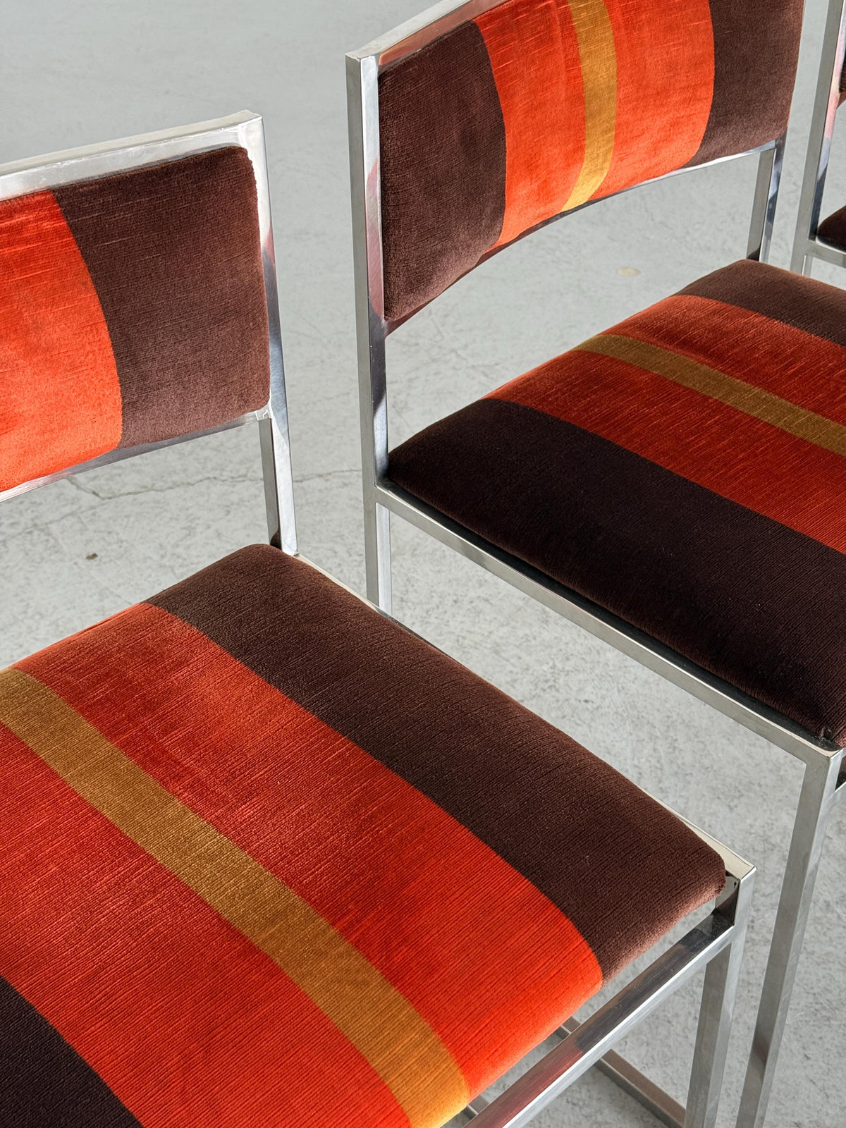 SQ-AL Dining Chairs Attributed to Willy Rizzo