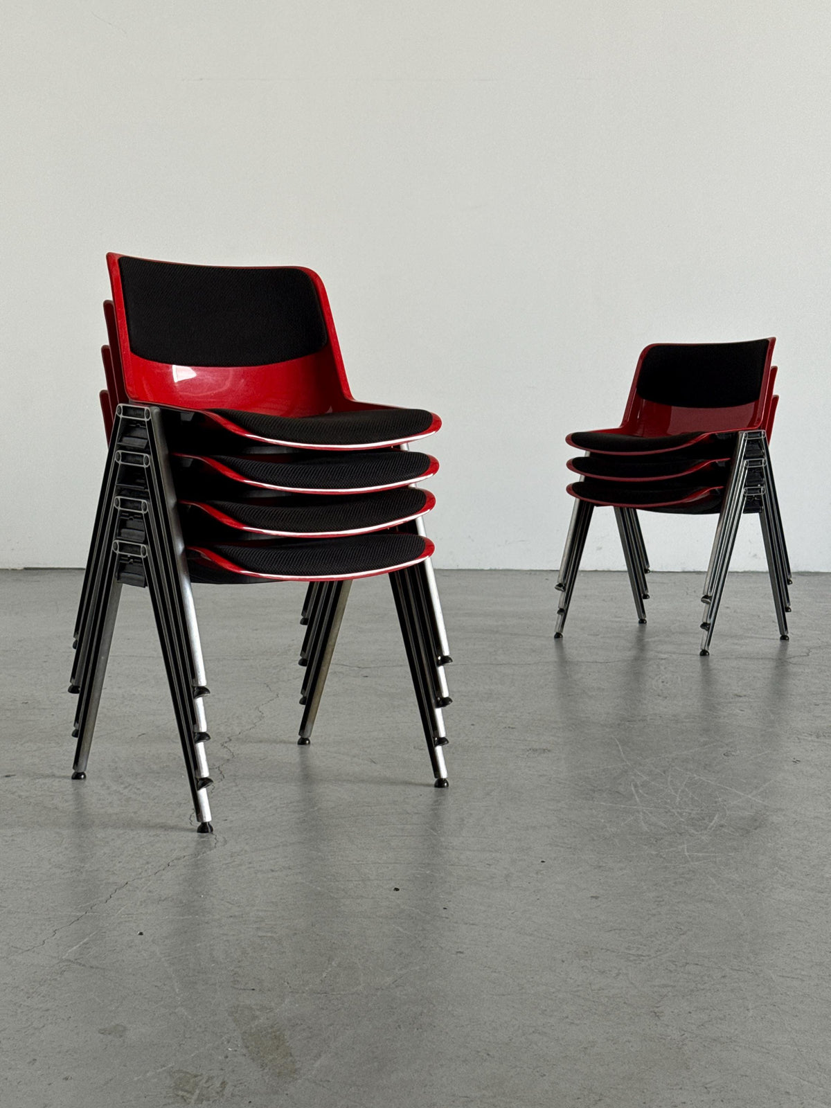 Modus SM 203 Chair by Centro Progetti Tecno