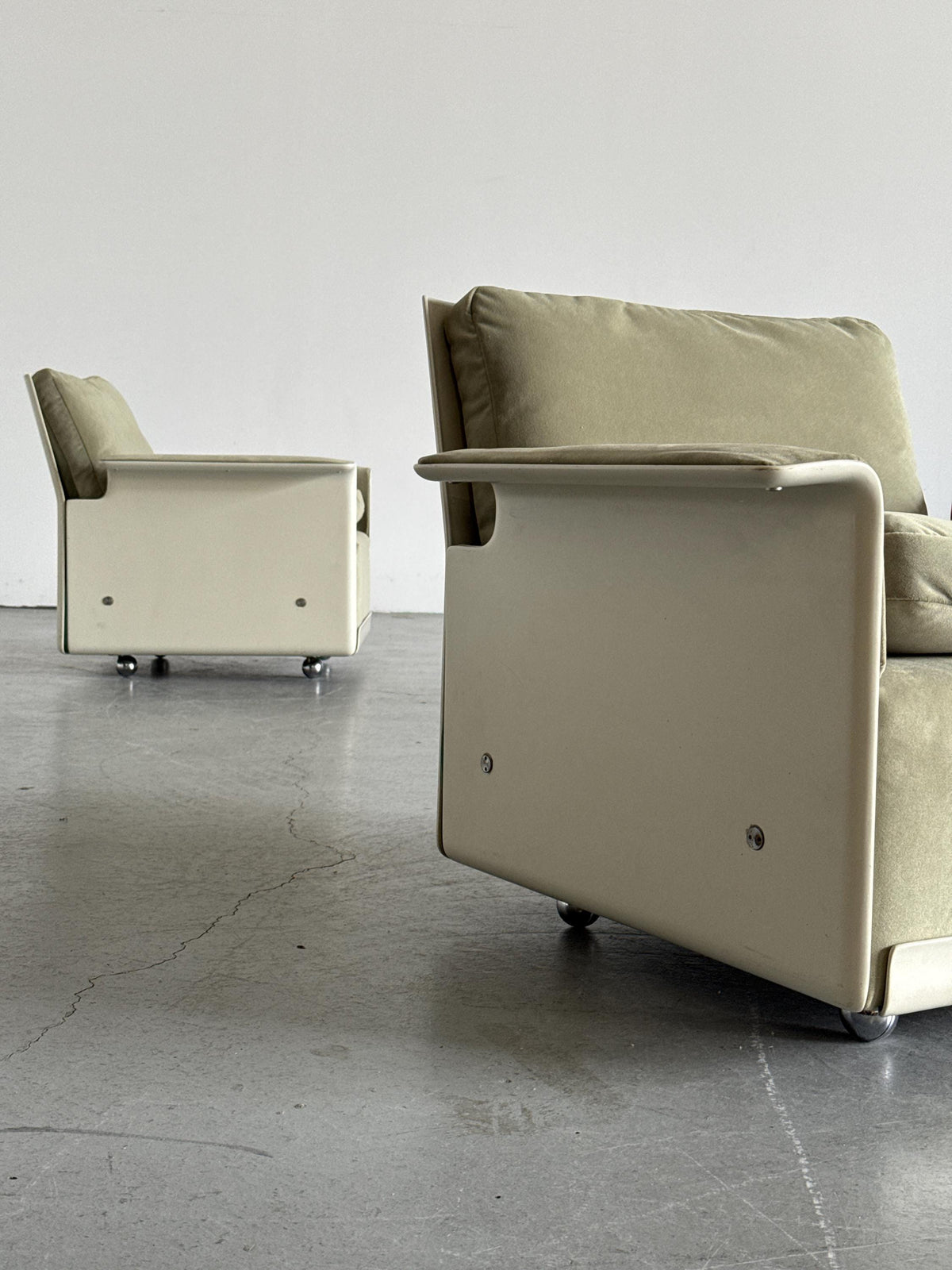 Dieter Rams 620 Armchairs for Vitsœ