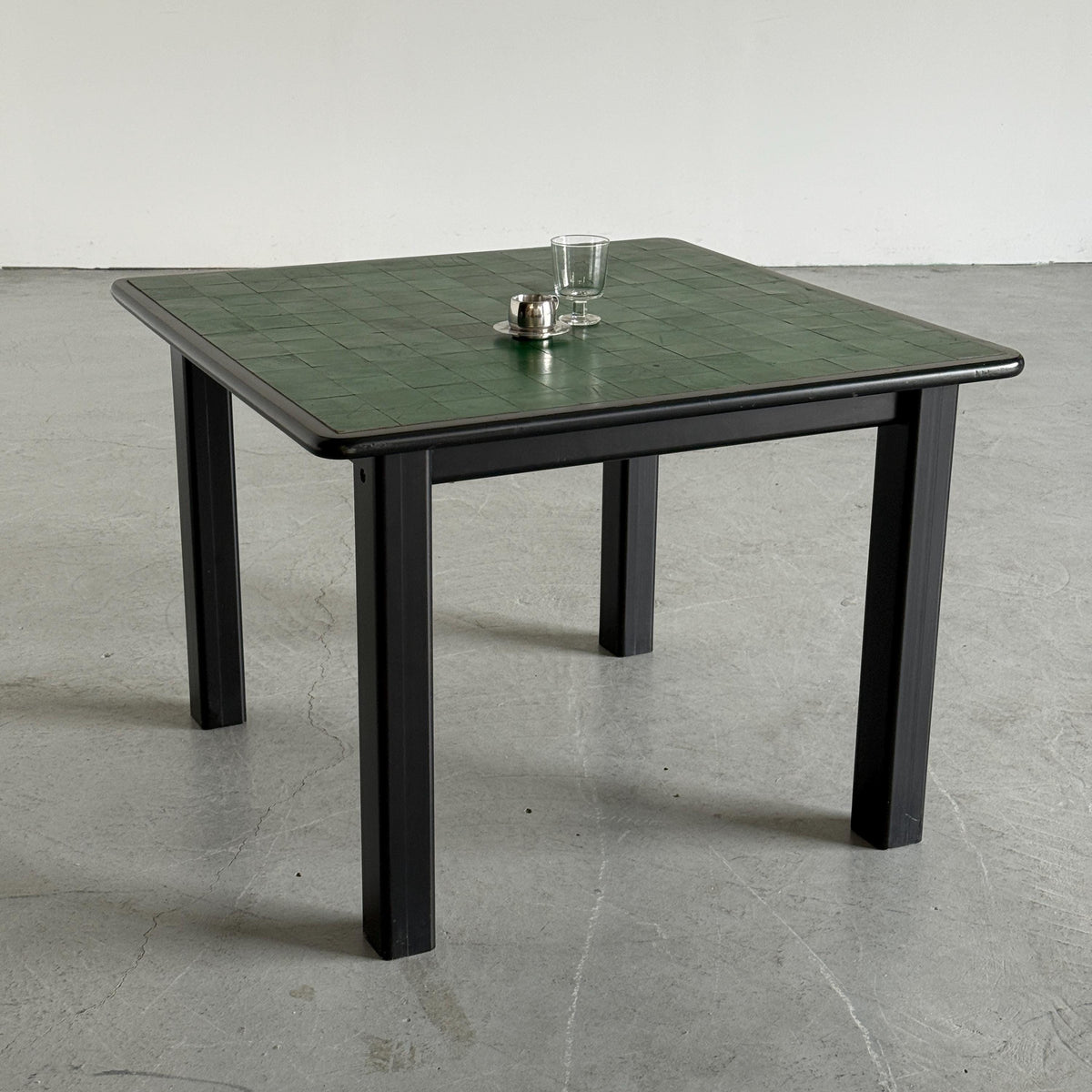 Ibisco Sedie Game Table with Green Leather Top
