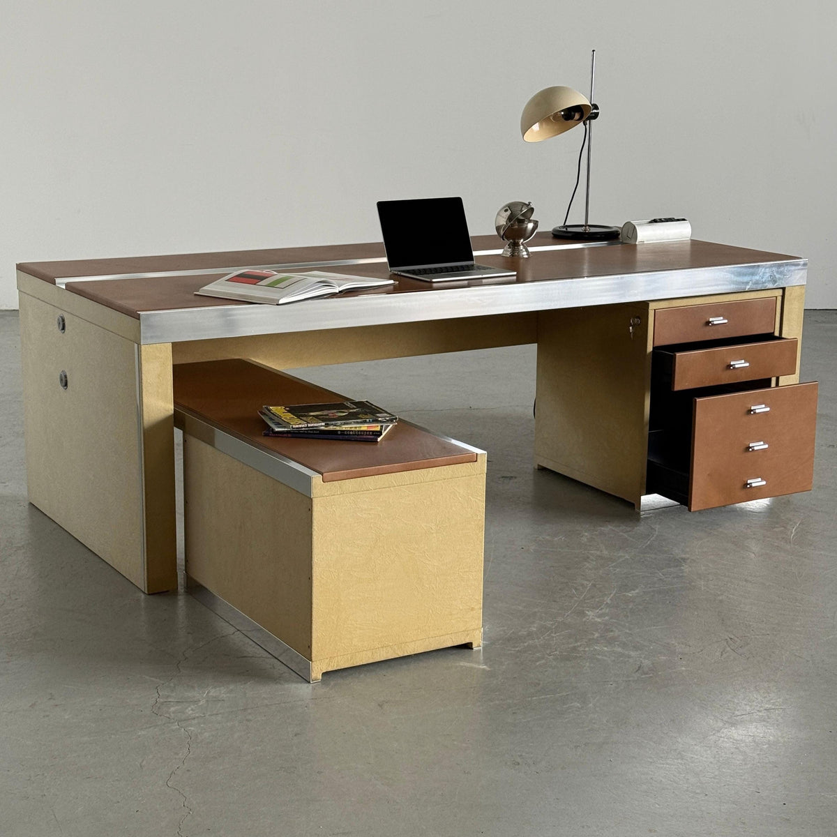 Starblack Executive Desk by Guido Faleschini for Mariani