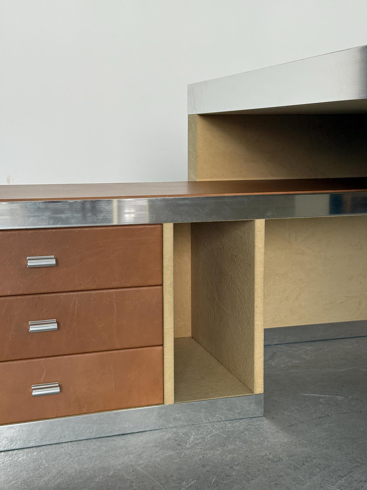 Starblack Executive Desk by Guido Faleschini for Mariani