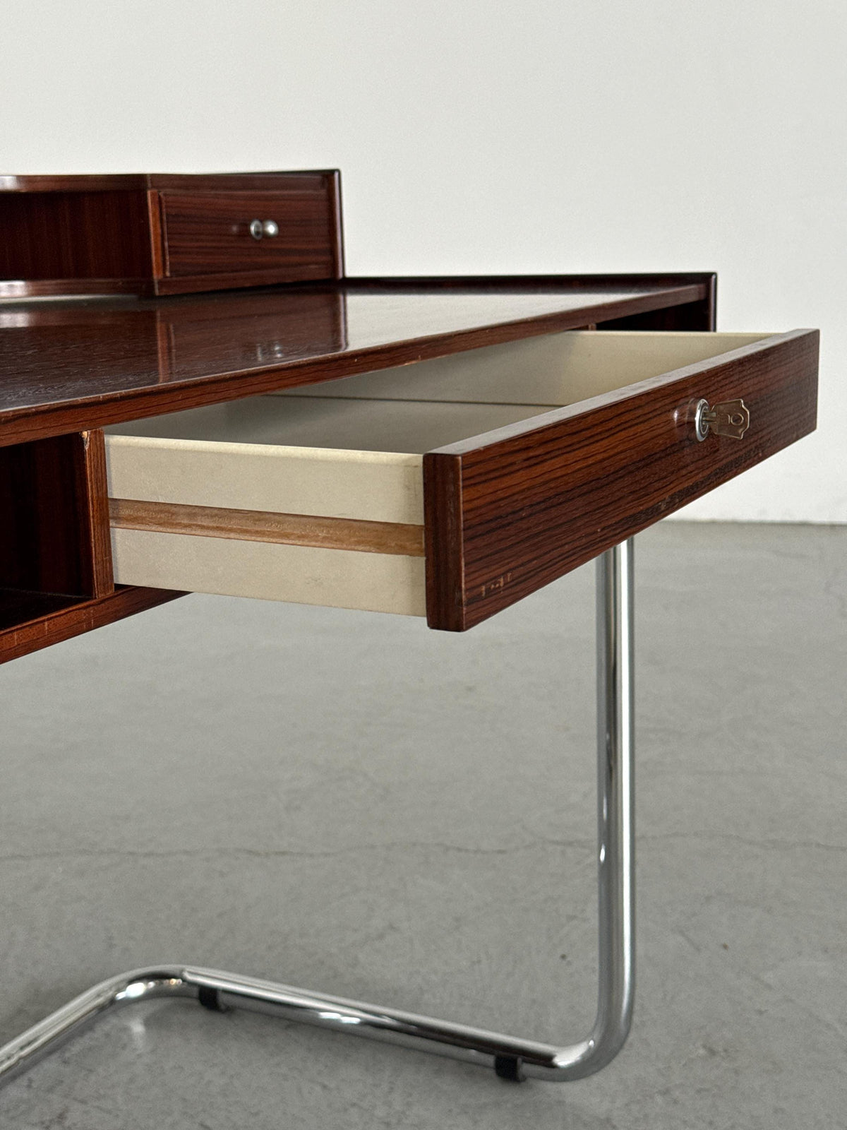 Sculptural Chrome Base Desk Attributed to Saporiti