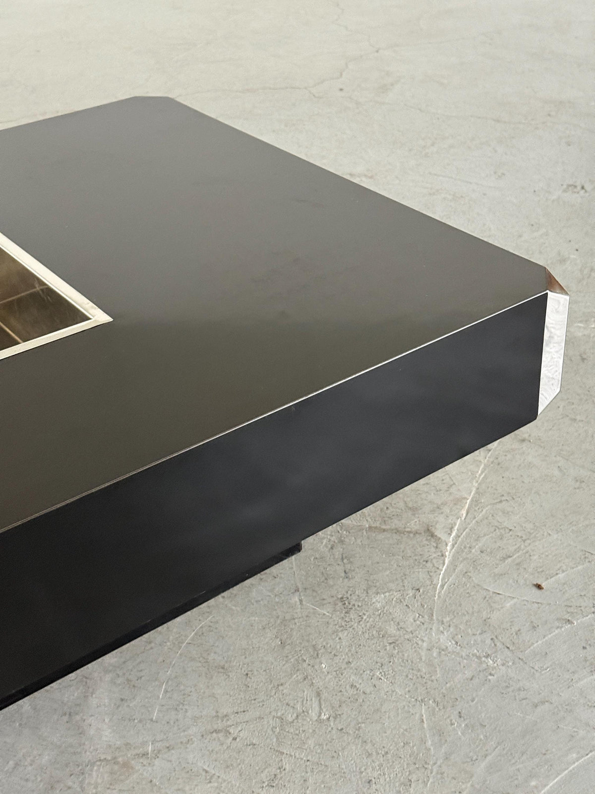 Willy Rizzo Black Alveo Coffee Table