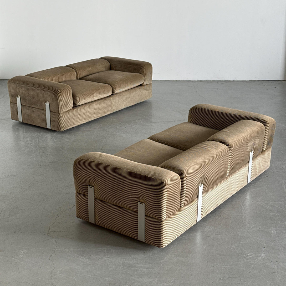 Tito Agnoli Model 711 Daybed Sofa for Cinova