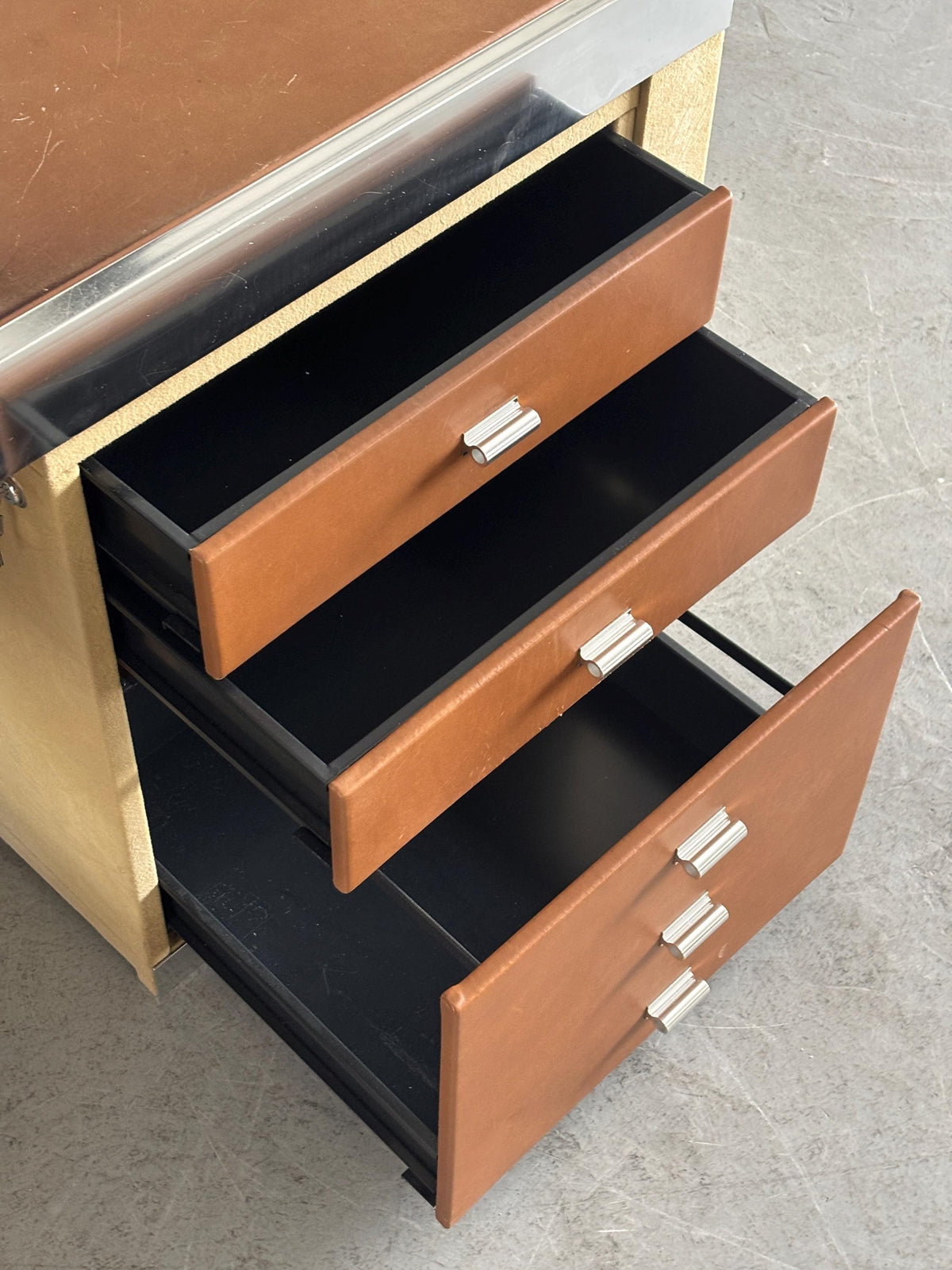 Starblack Executive Desk by Guido Faleschini for Mariani