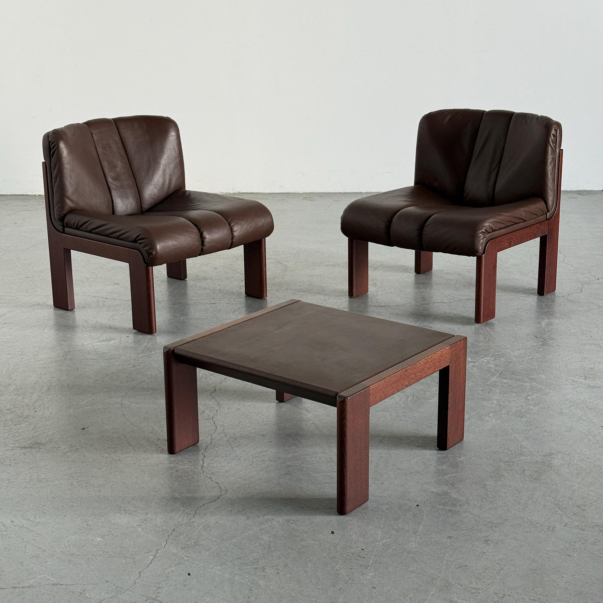 Girsberger Lounge Set in Wood & Brown Leather