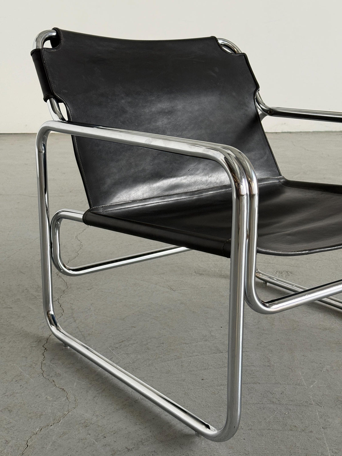 Antonello Mosca Leather Armchair by Produzione Forma