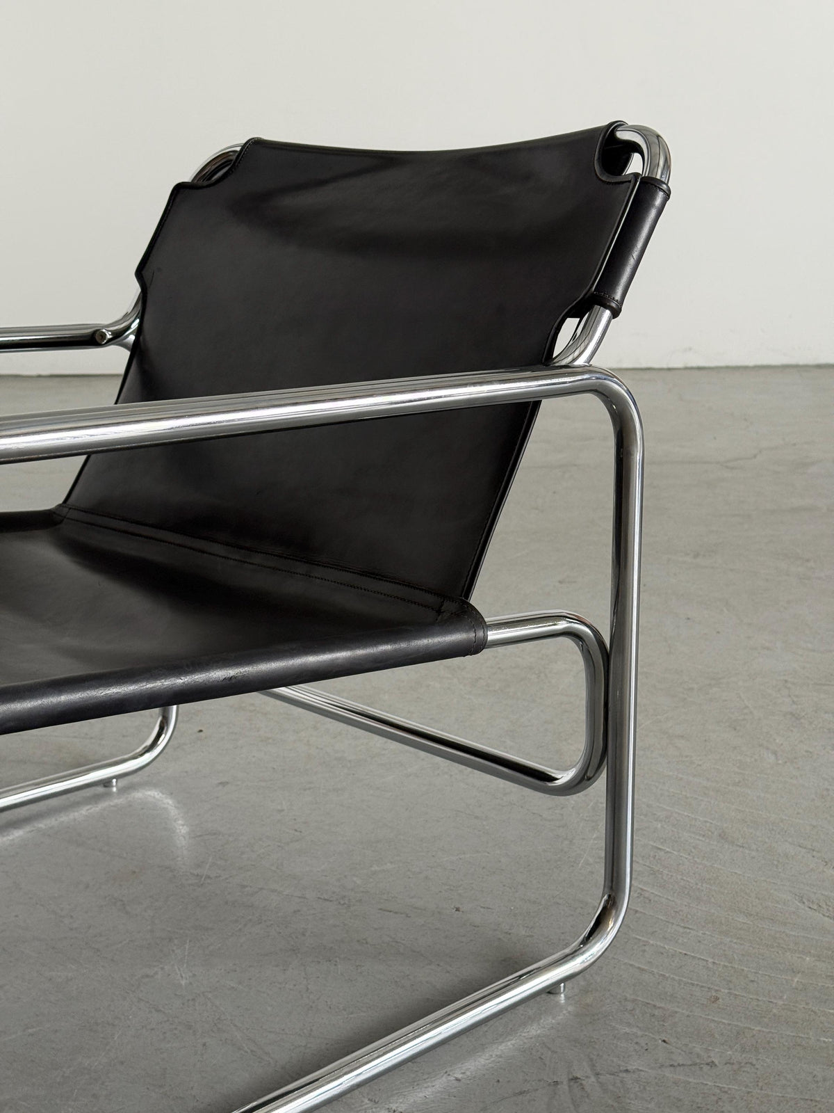 Antonello Mosca Leather Armchair by Produzione Forma