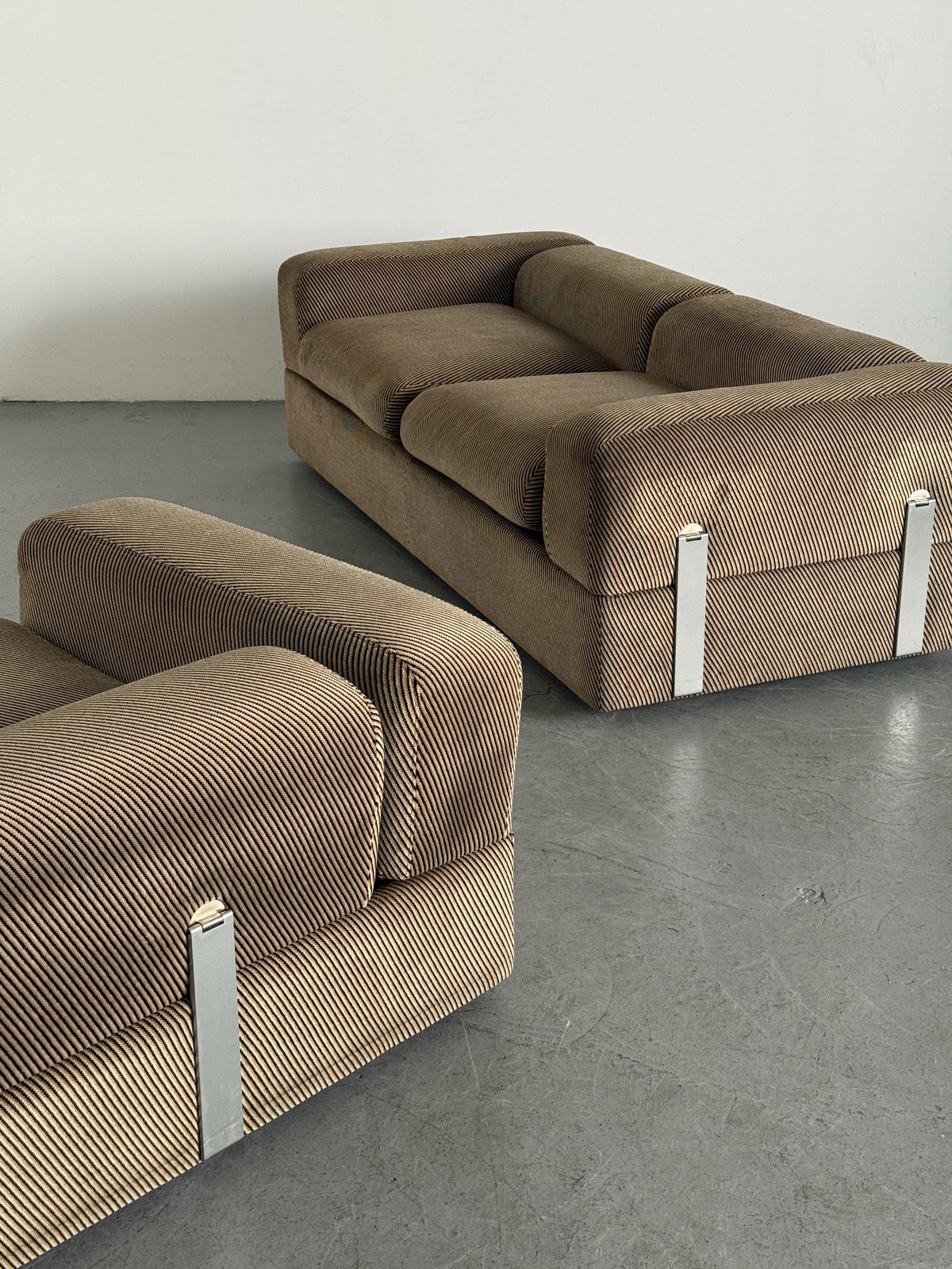 Tito Agnoli Model 711 Daybed Sofa for Cinova