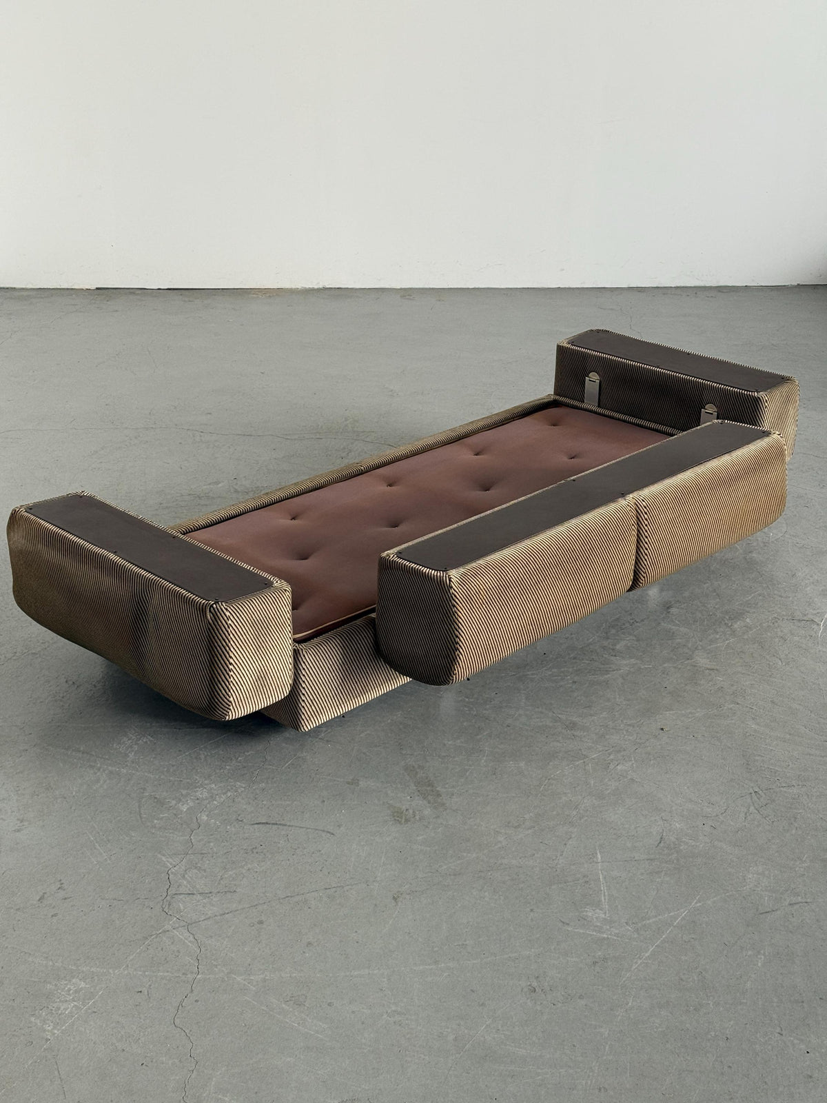 Tito Agnoli Model 711 Daybed Sofa for Cinova