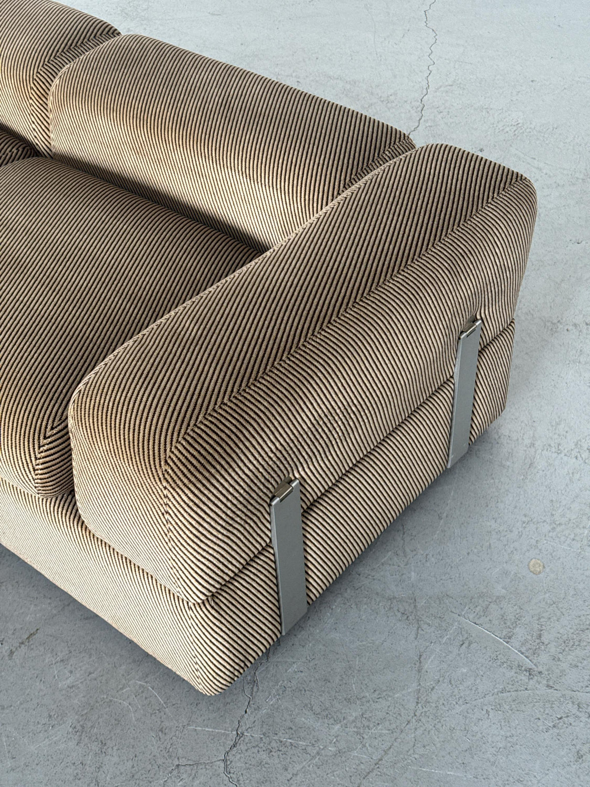Tito Agnoli Model 711 Daybed Sofa for Cinova