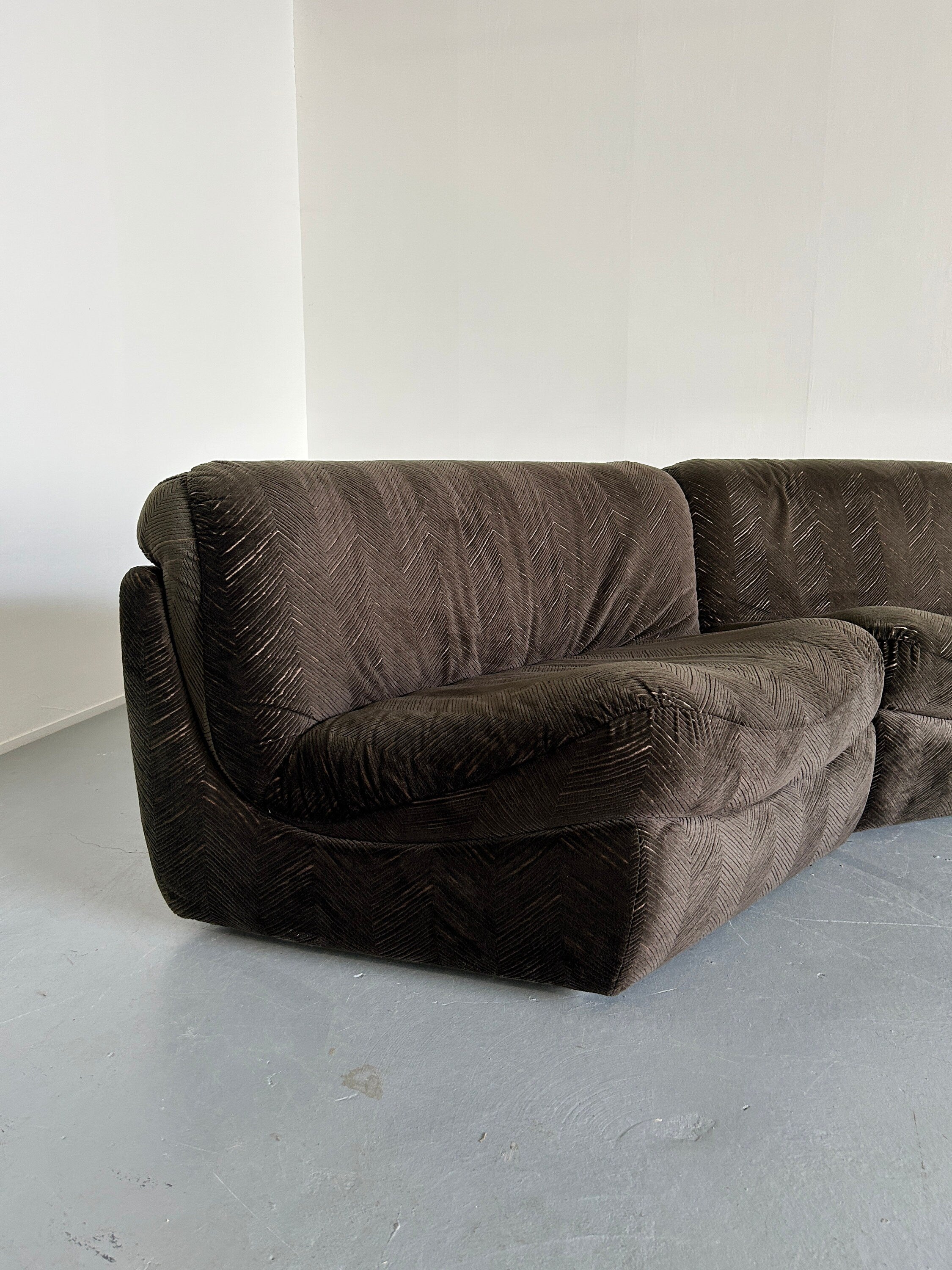 Curved Modular Sofa in Style of Vladimir Kagan, Wittmann, 1970s