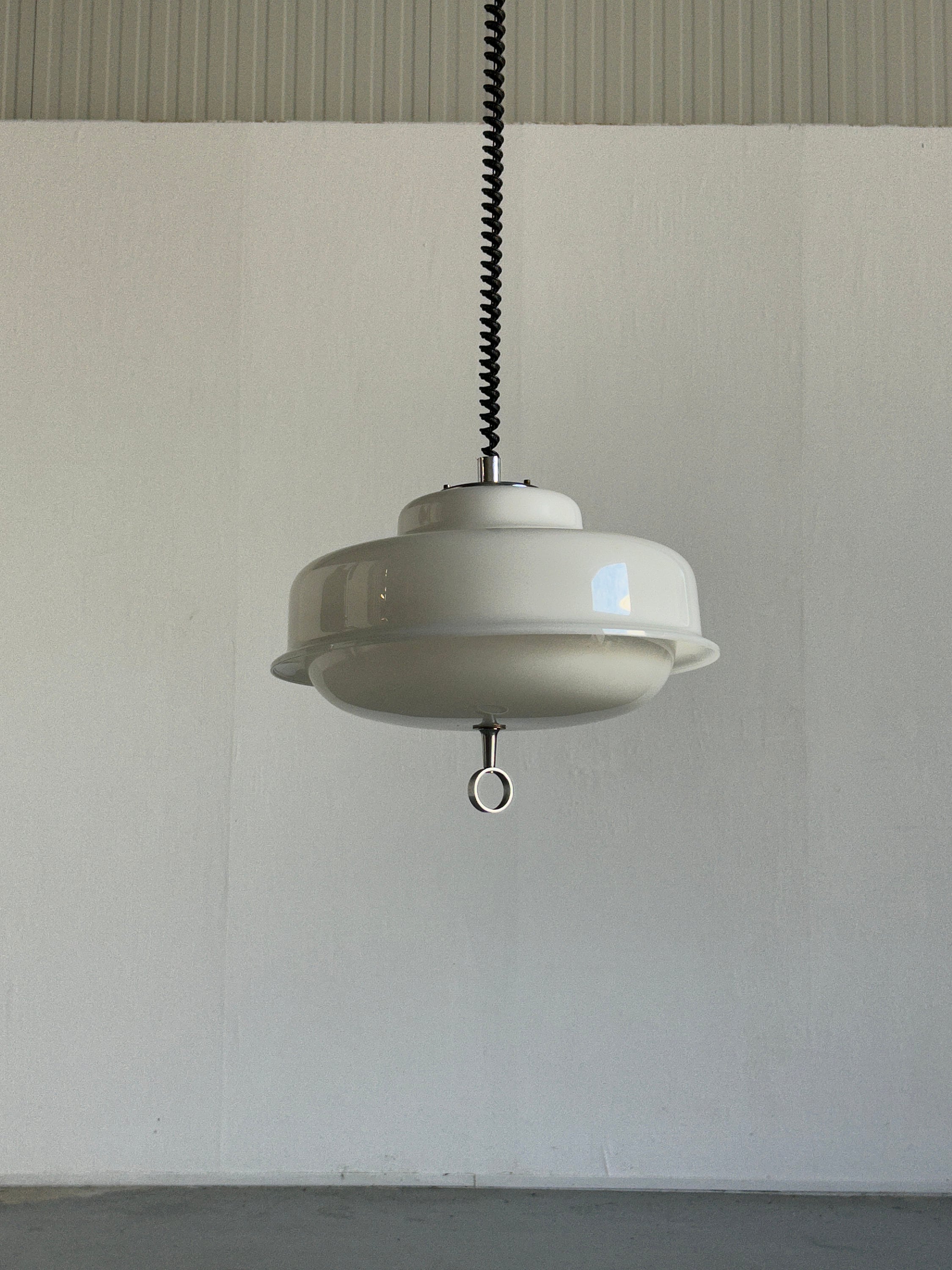 White Pendant Mushroom Lamp by Harvey Guzzini for Meblo, 1970s