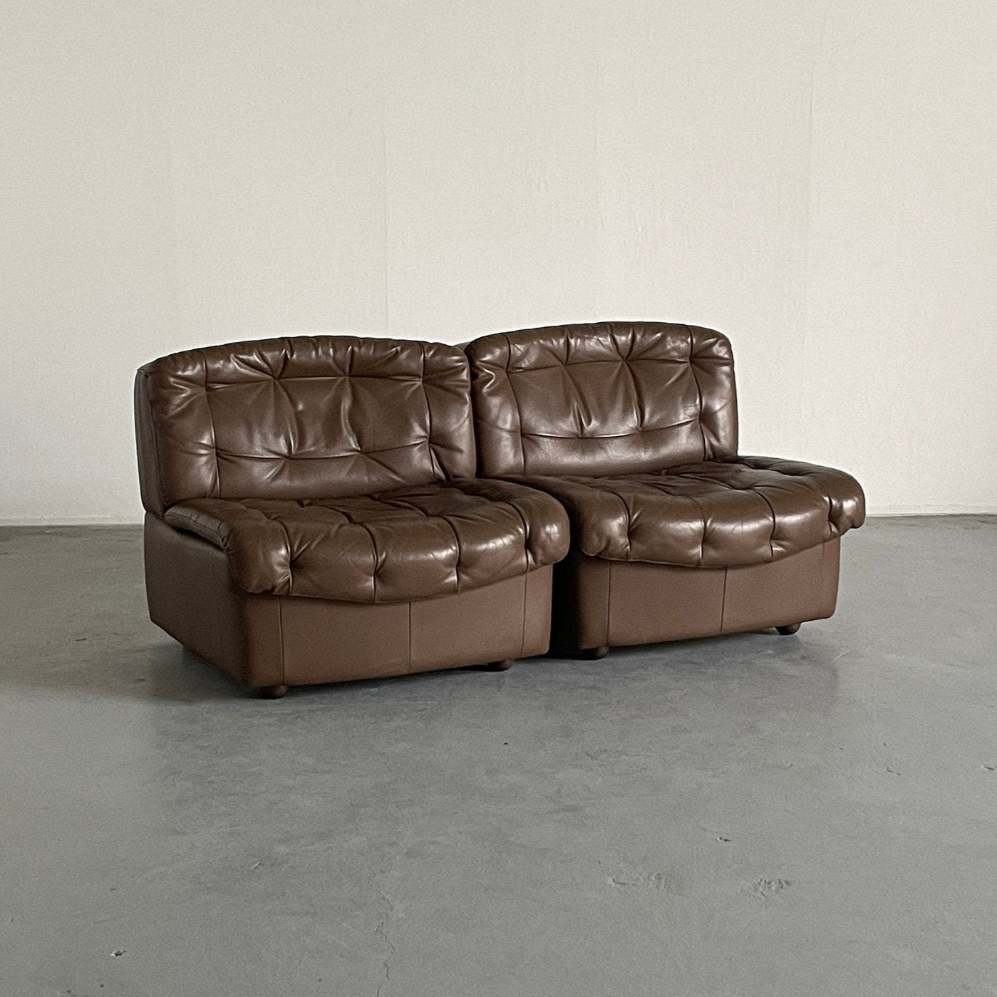 Pair of Leather Lounge Chairs in Style of De Sede, 1970s Italy