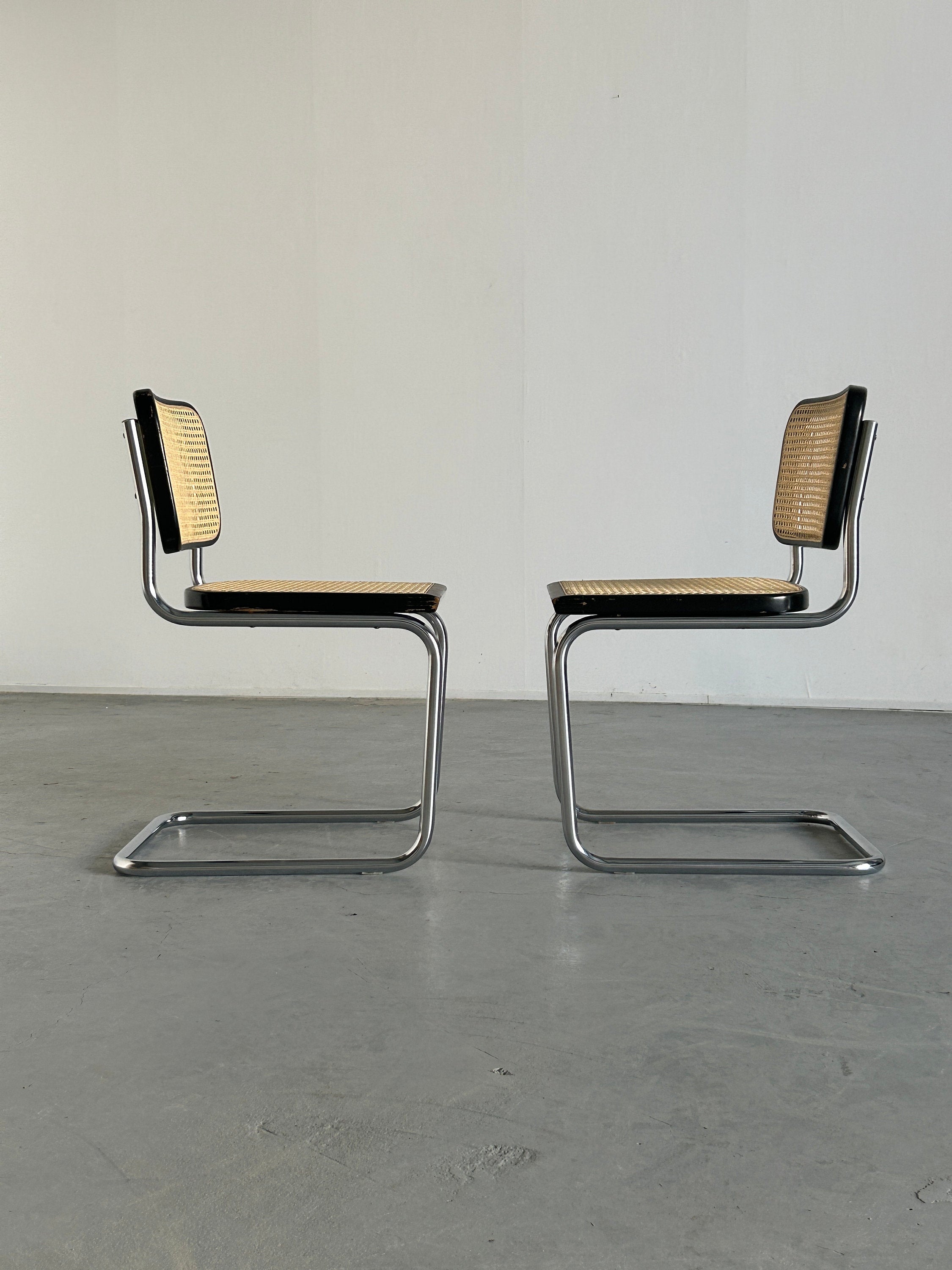 Thonet Mundus Cesca Cantilever Chair, a Pair