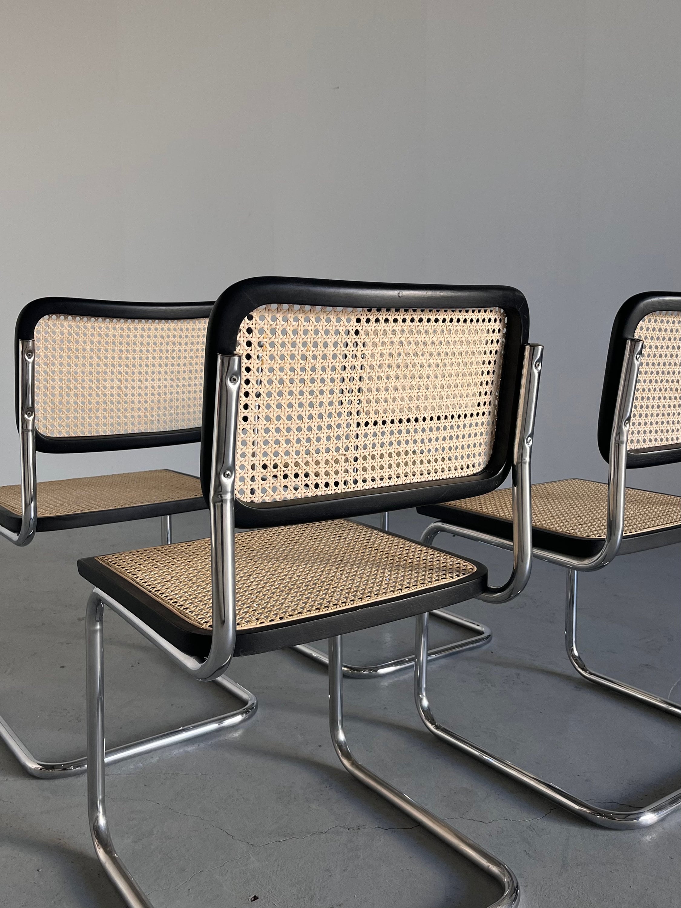 Set of 4 Vintage Marcel Breuer Cesca Design Mid-Century Moder  Cantilever Chair / Marcel Breuer Bauhaus Design B32 Chair, Italian Production
