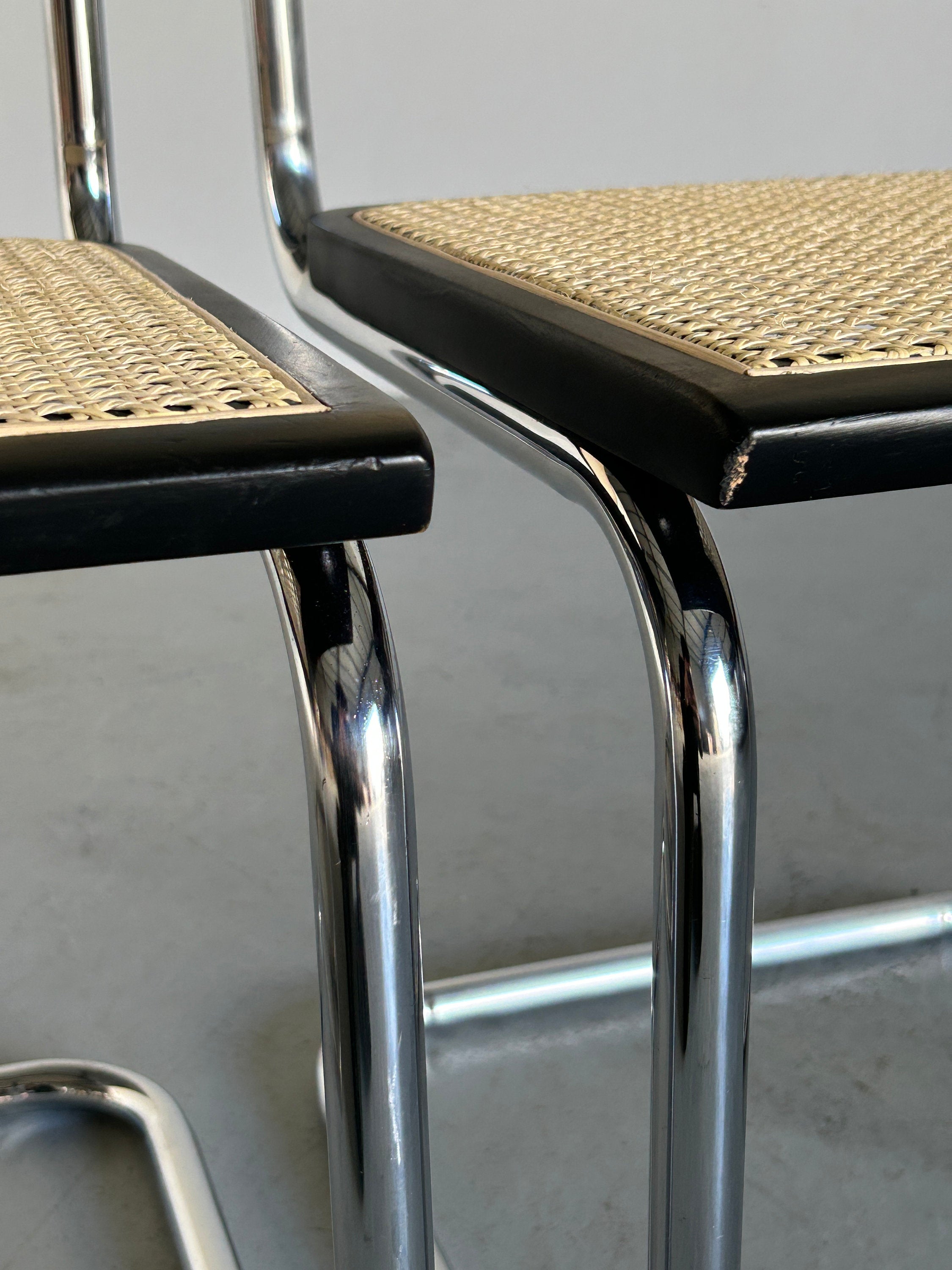 Set of 4 Vintage Marcel Breuer Cesca Design Mid-Century Moder  Cantilever Chair / Marcel Breuer Bauhaus Design B32 Chair, Italian Production