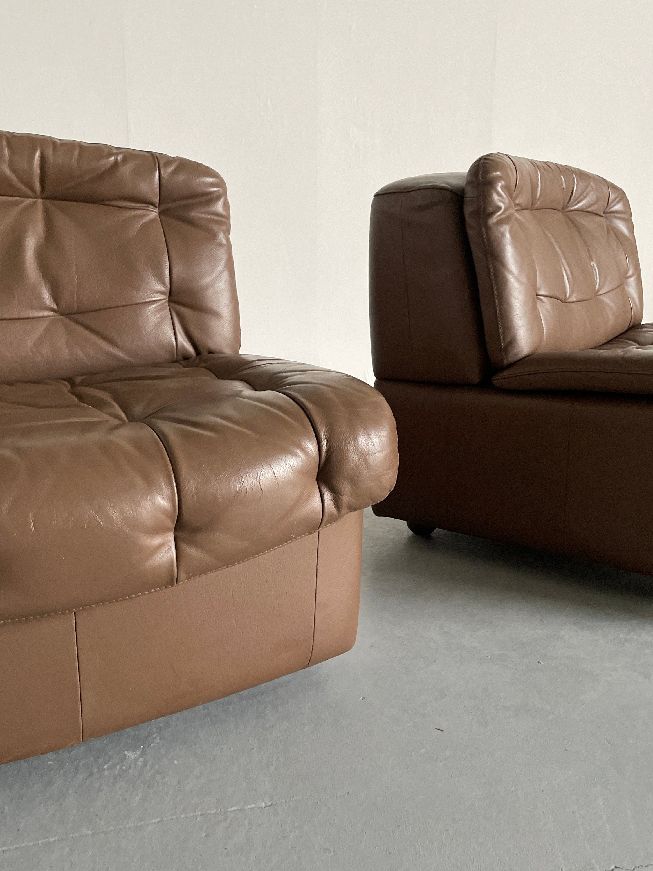 Pair of Leather Lounge Chairs in Style of De Sede, 1970s Italy