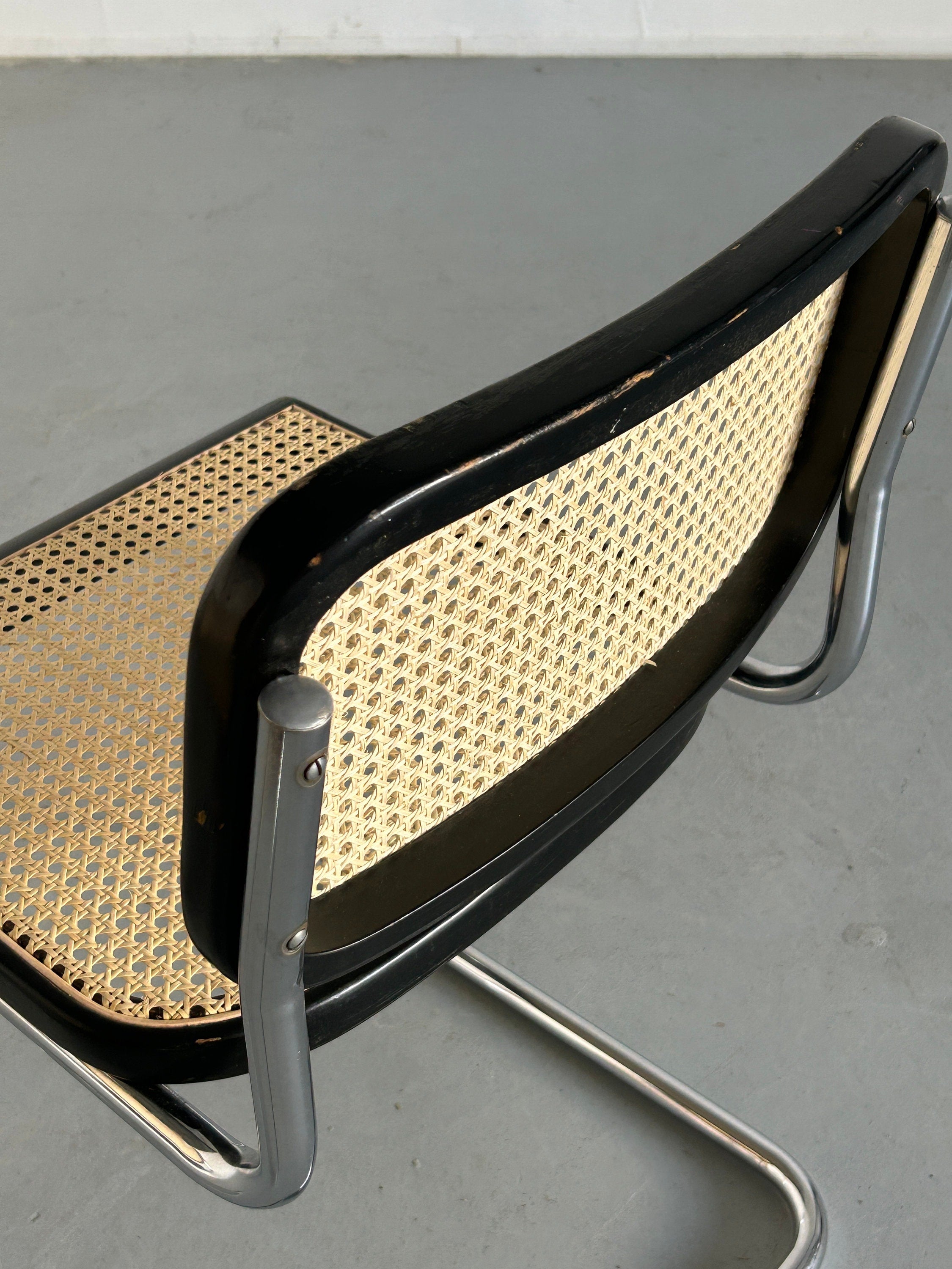 Thonet Mundus Cesca Cantilever Chair, a Pair