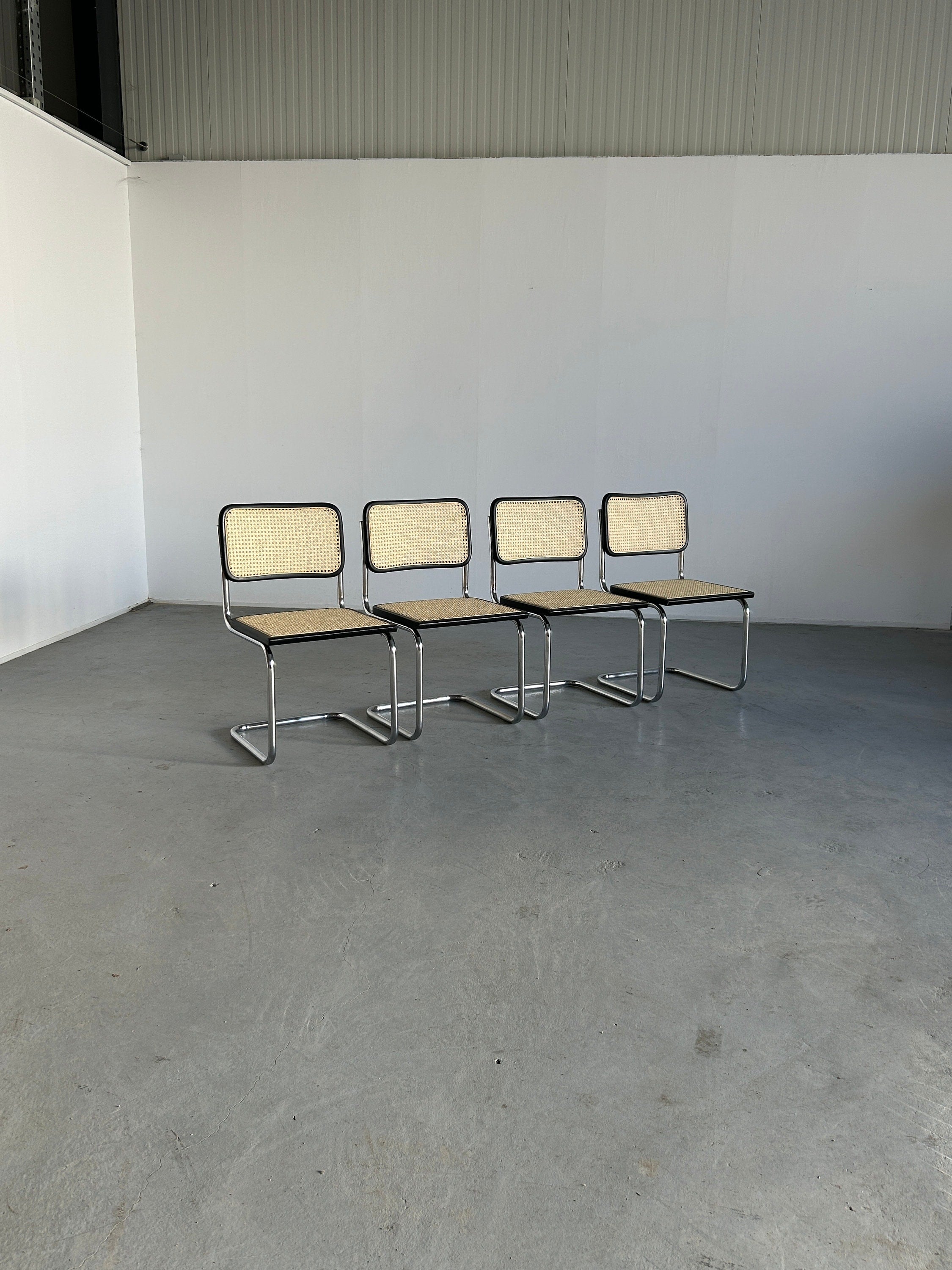 Set of 4 Vintage Marcel Breuer Cesca Design Mid-Century Moder  Cantilever Chair / Marcel Breuer Bauhaus Design B32 Chair, Italian Production