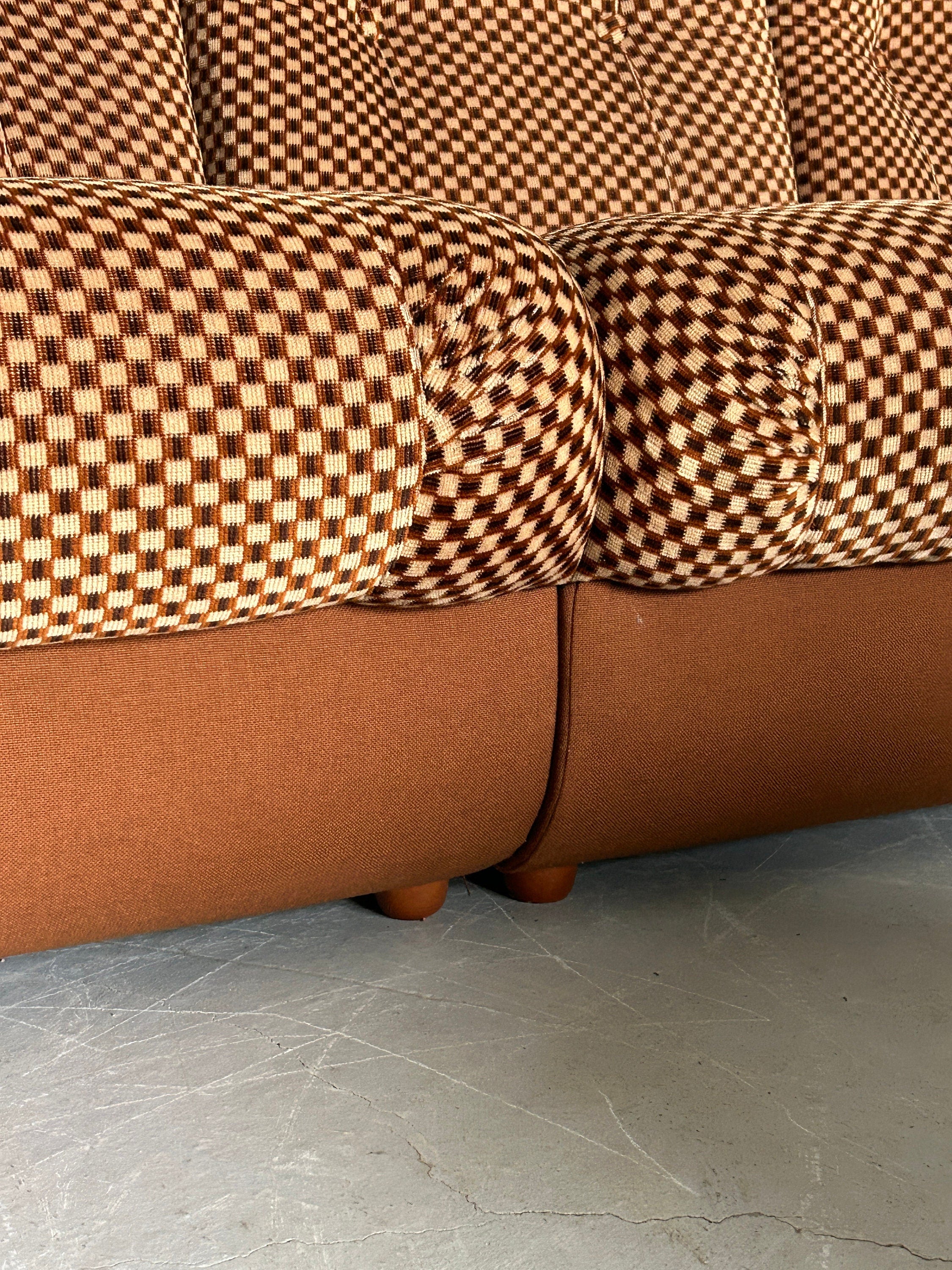 Italian Space Age Cloud Modular Sofa Set in Brown Striped Fabric, 1970s