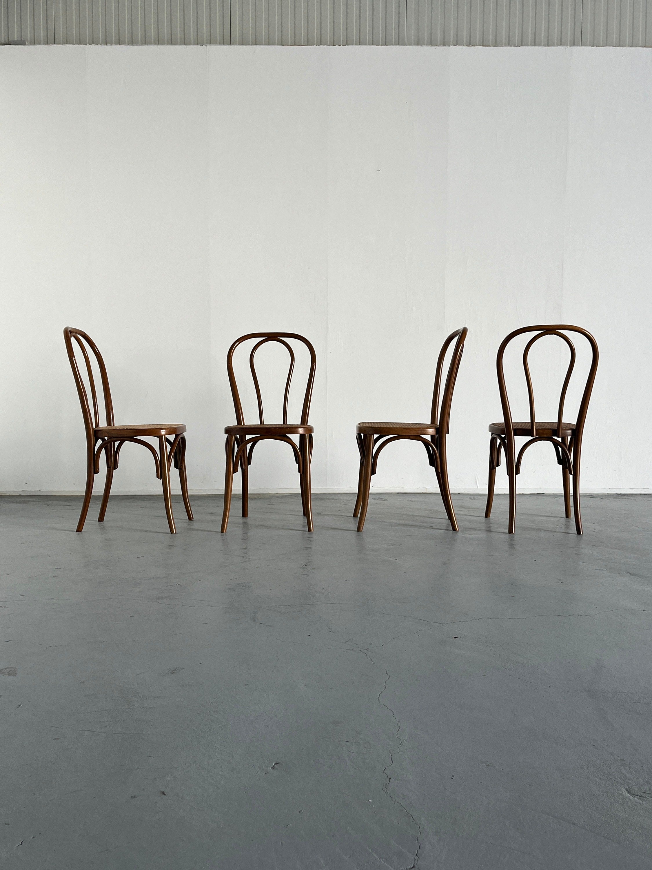 Set of 4 Vintage Thonet Bentwood Style Chairs