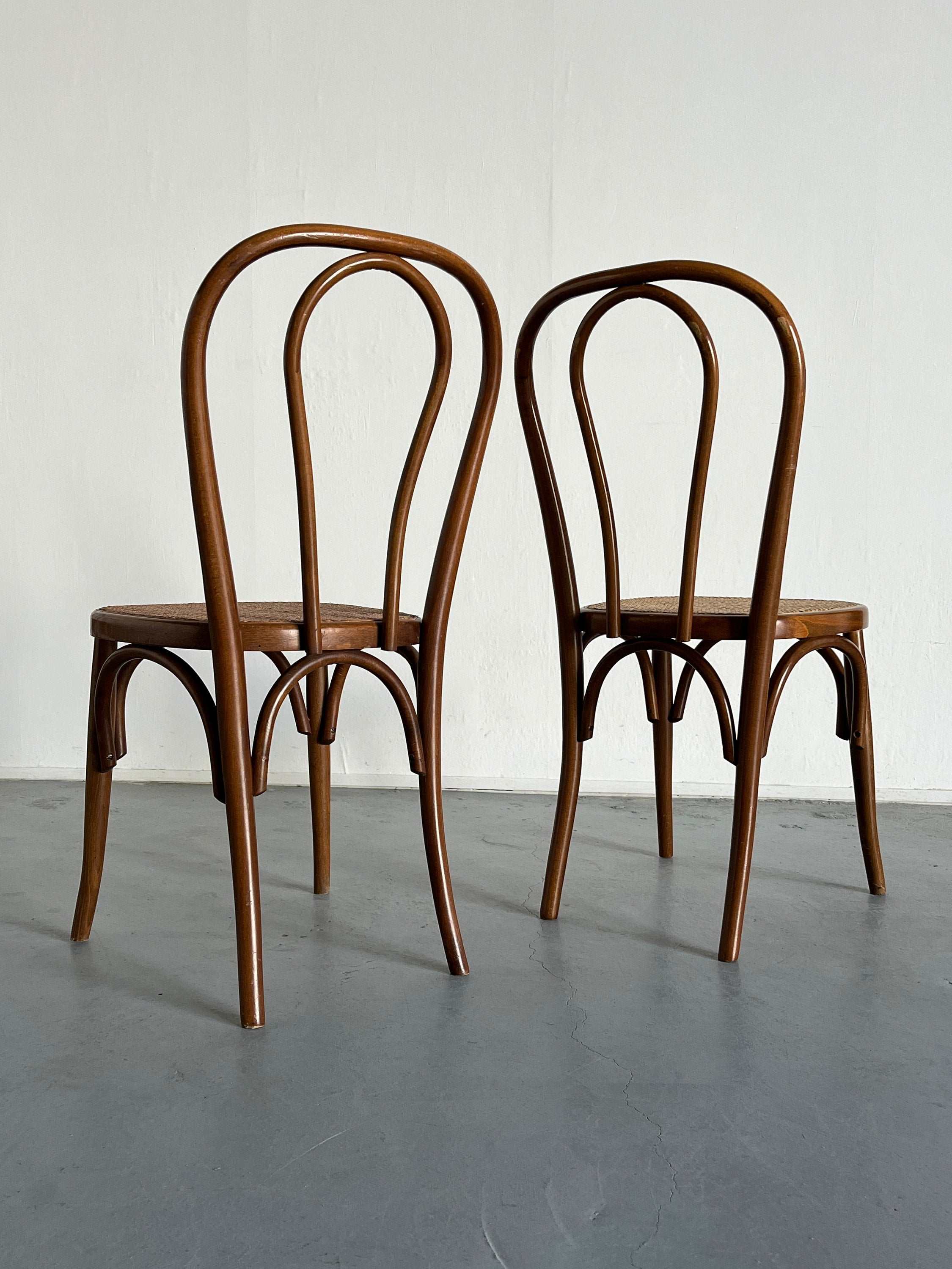 Set of 4 Vintage Thonet Bentwood Style Chairs