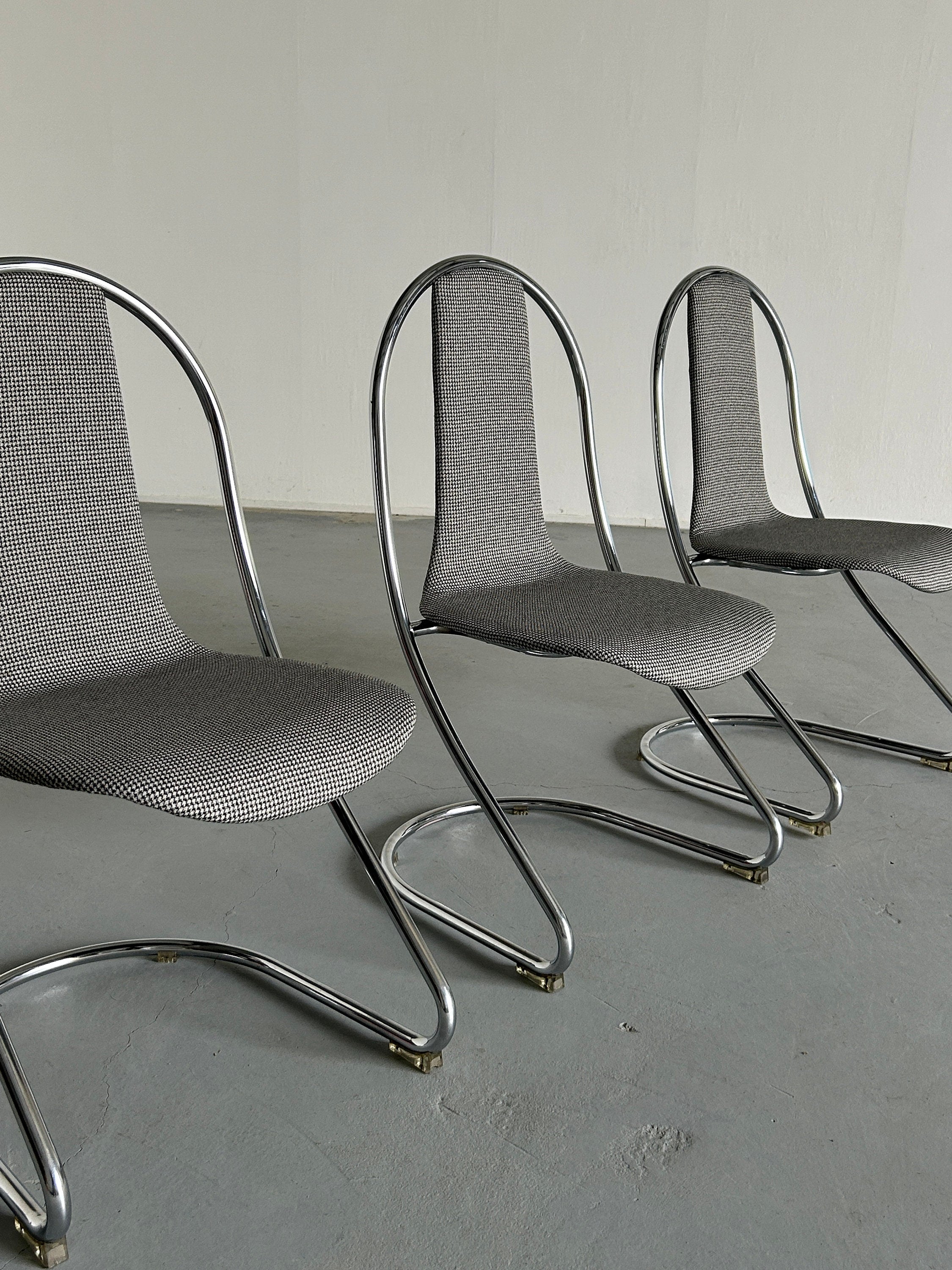 Space Age Chairs in Style of Willy Rizzo for Cidue, 1980s Italy