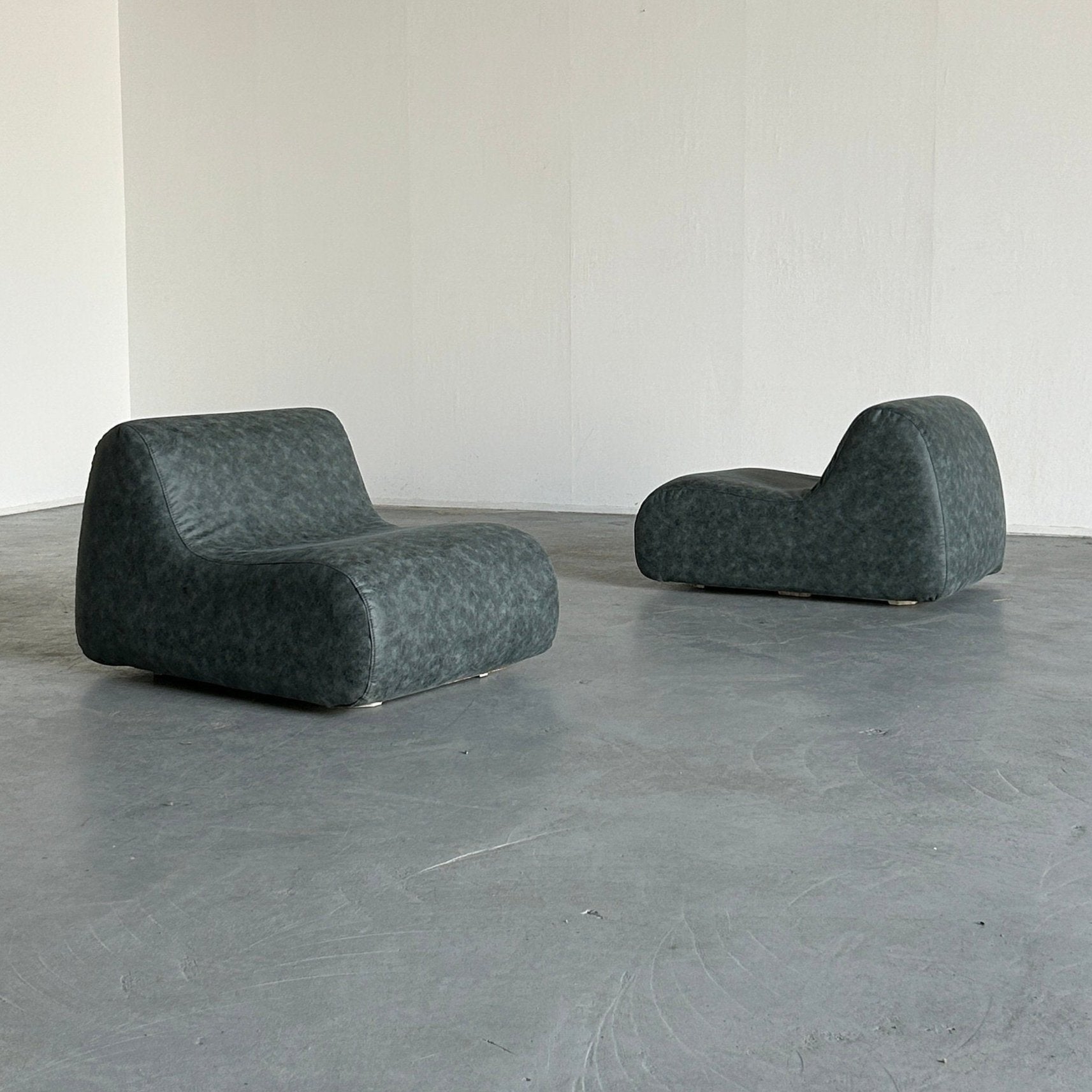 Pair of Foam Lounge Chairs or Club Chairs, 1970s